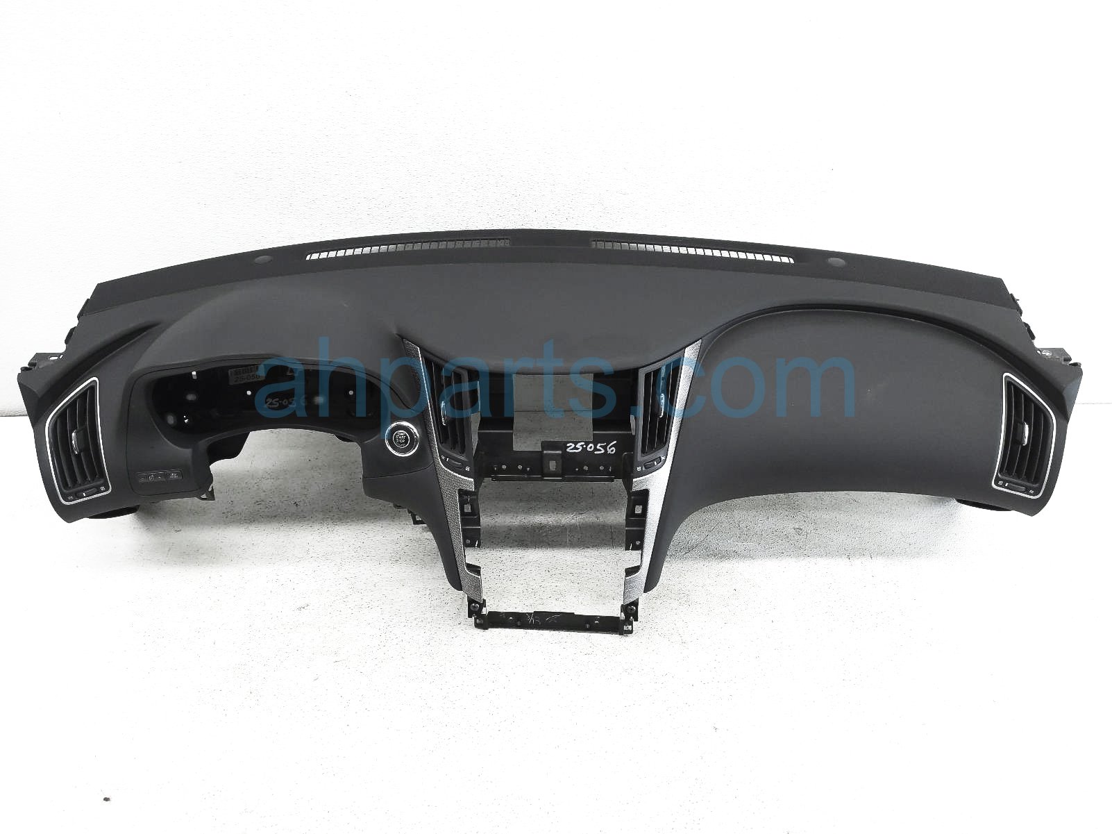 $300 Infiniti DASHBOARD W/ AIRBAG - BLACK $300 Infiniti DASHBOARD W/ AIRBAG - BLACK