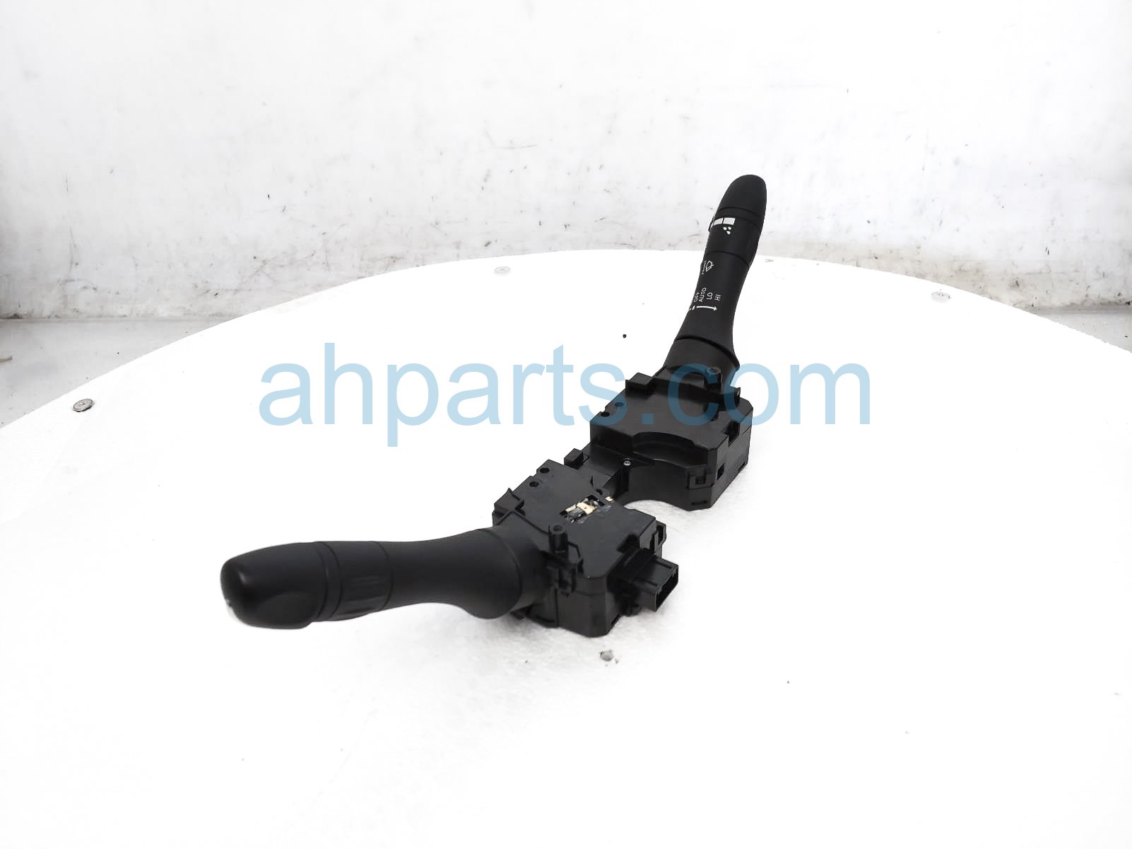 $75 Infiniti HEADLIGHT / WIPER COLUMN SWITCH $75 Infiniti HEADLIGHT / WIPER COLUMN SWITCH