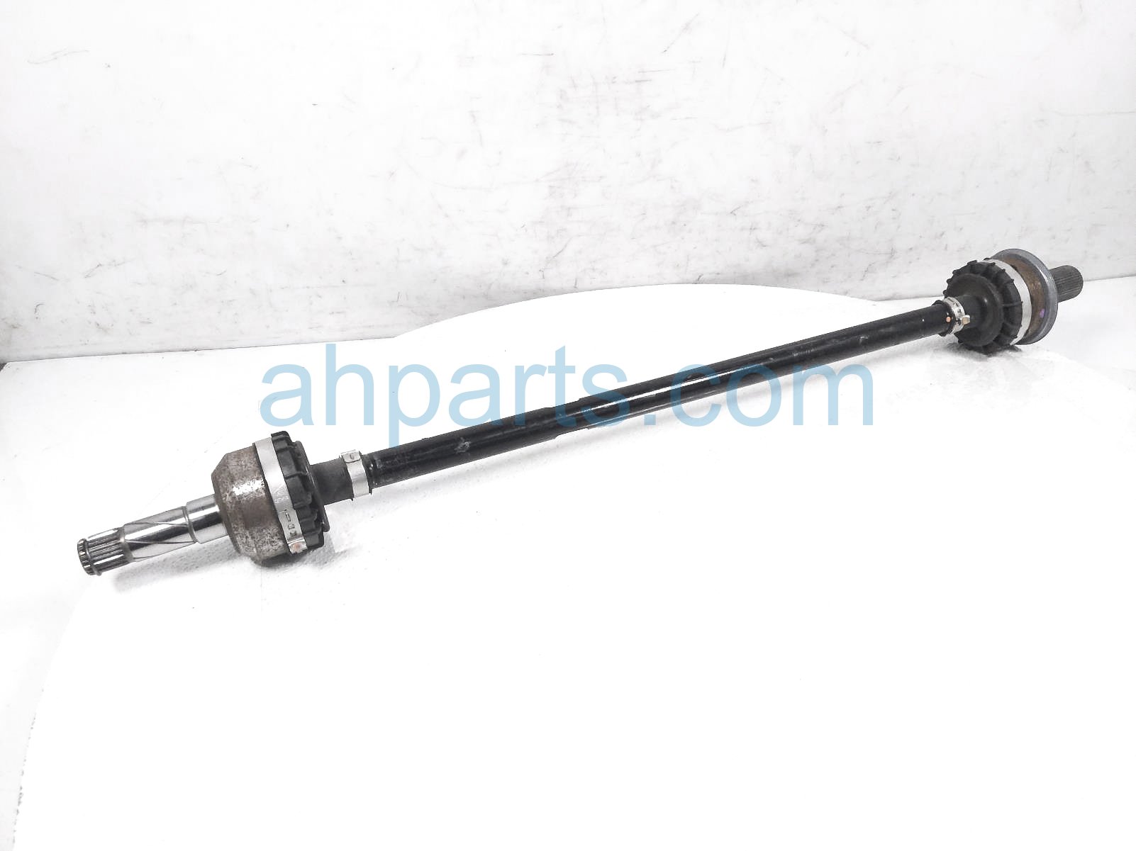 $249 Volvo RR/RH CV AXLE DRIVE SHAFT - AWD $249 Volvo RR/RH CV AXLE DRIVE SHAFT - AWD