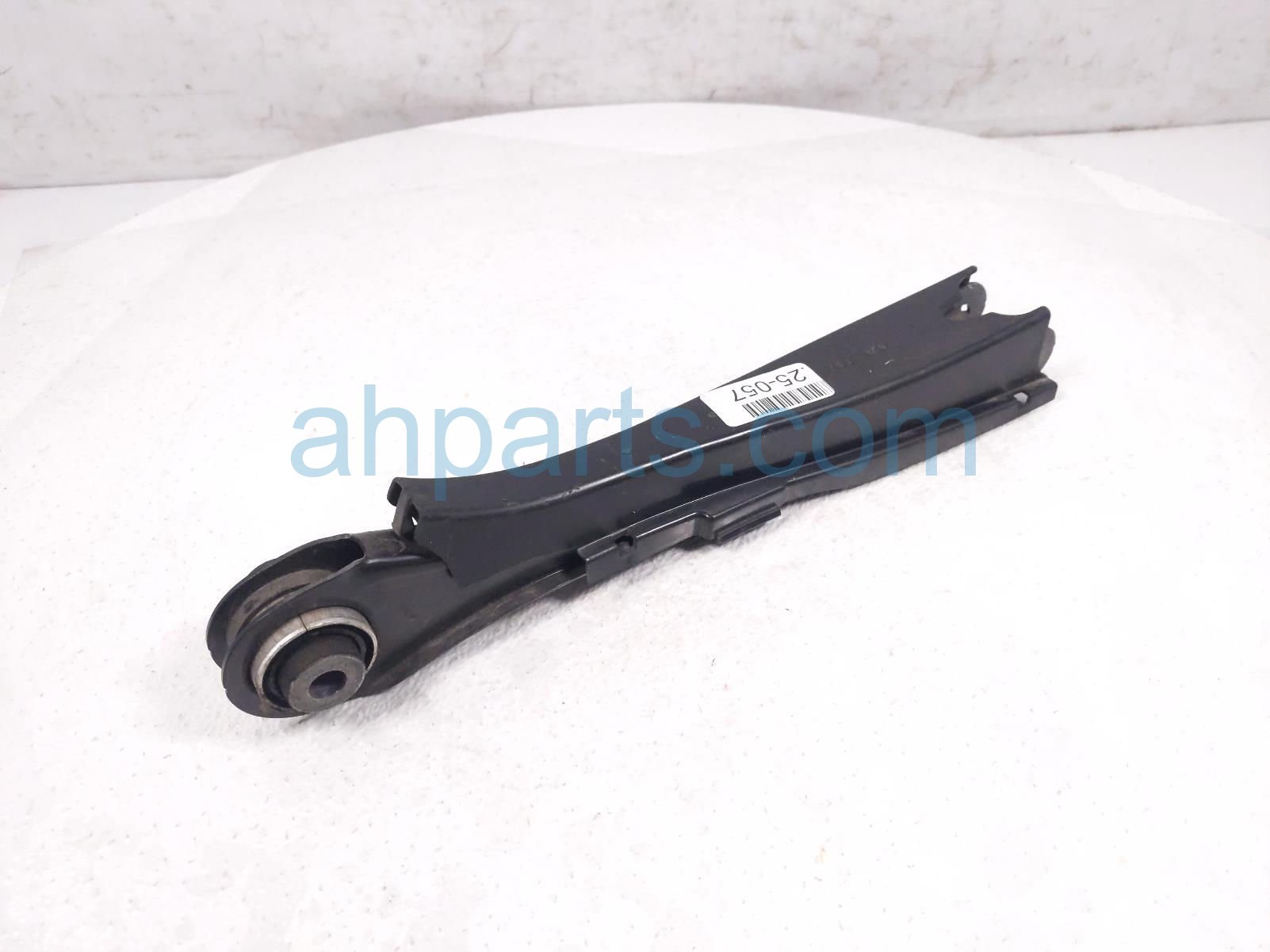 $50 Volvo RR/RH TRAILING CONTROL ARM - AWD $50 Volvo RR/RH TRAILING CONTROL ARM - AWD