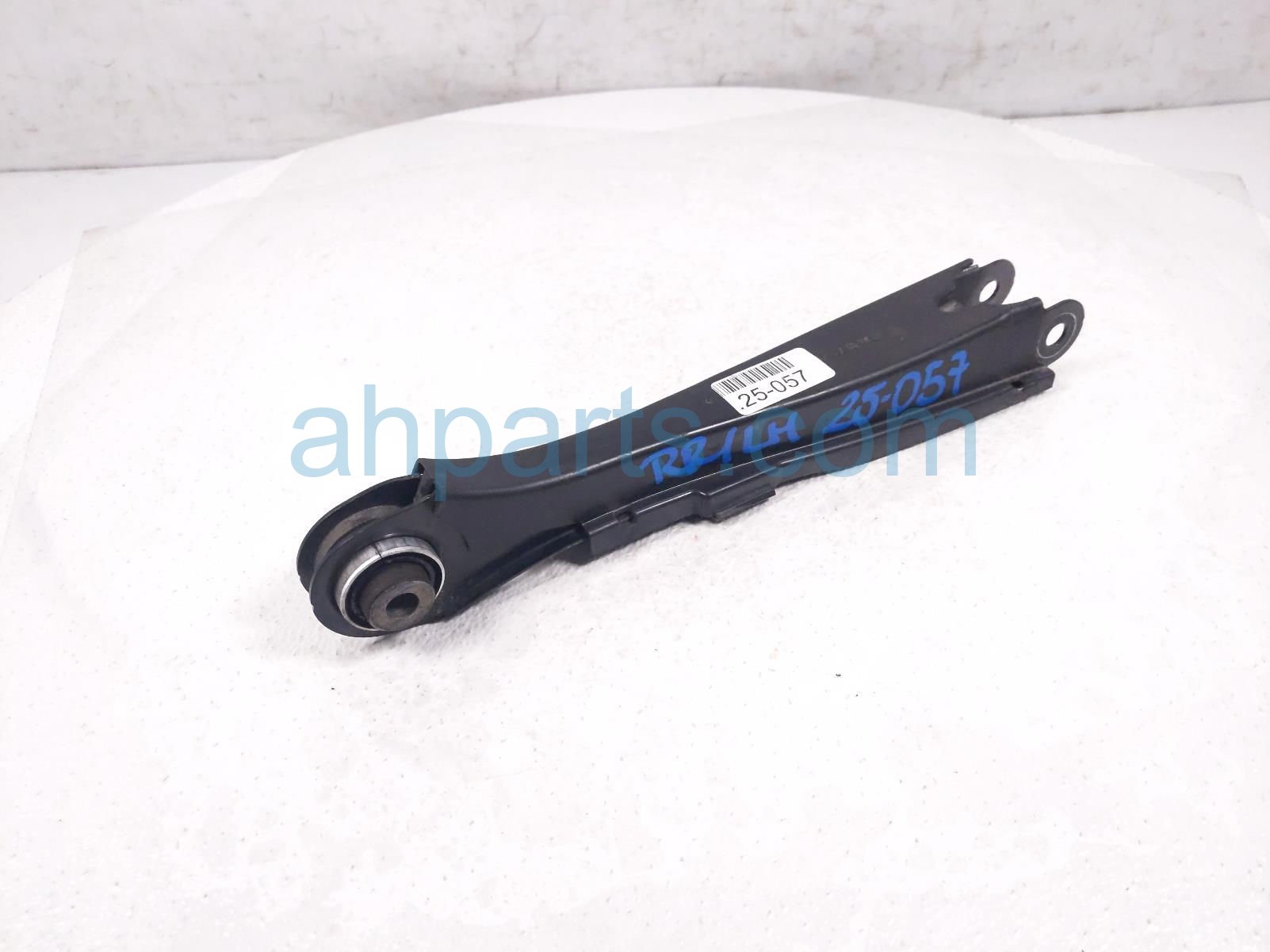 $50 Volvo RR/LH TRAILING CONTROL ARM - AWD $50 Volvo RR/LH TRAILING CONTROL ARM - AWD