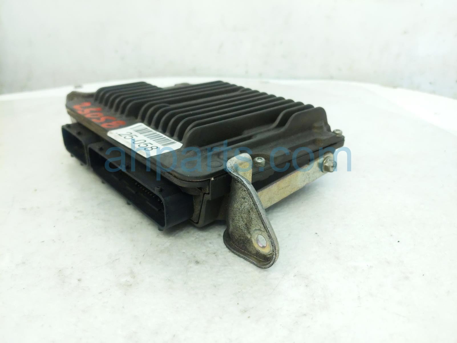 $199 Lexus ENGINE COMPUTER UNIT - AT - 2.0T $199 Lexus ENGINE COMPUTER UNIT - AT - 2.0T