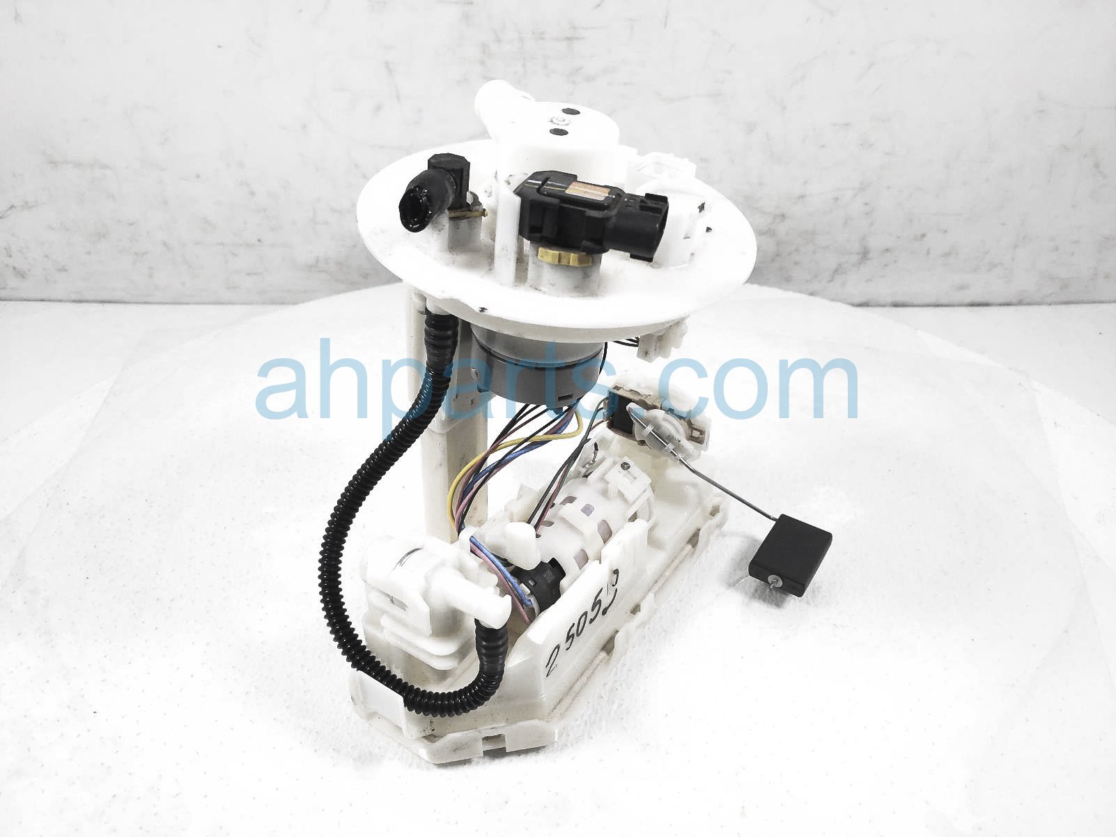 $199 Toyota GAS / FUEL PUMP (TANK MOUNTED) $199 Toyota GAS / FUEL PUMP (TANK MOUNTED)