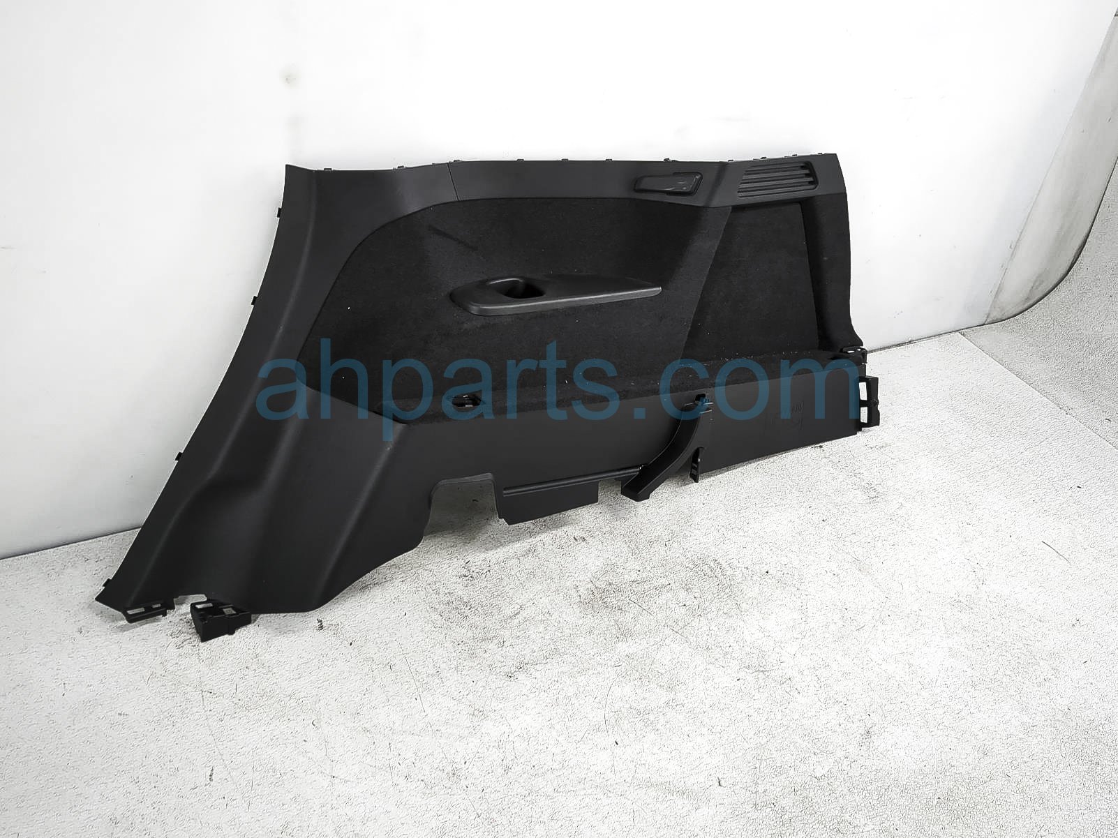 $150 Acura RH INSIDE QUARTER TRIM PANEL - BLACK $150 Acura RH INSIDE QUARTER TRIM PANEL - BLACK