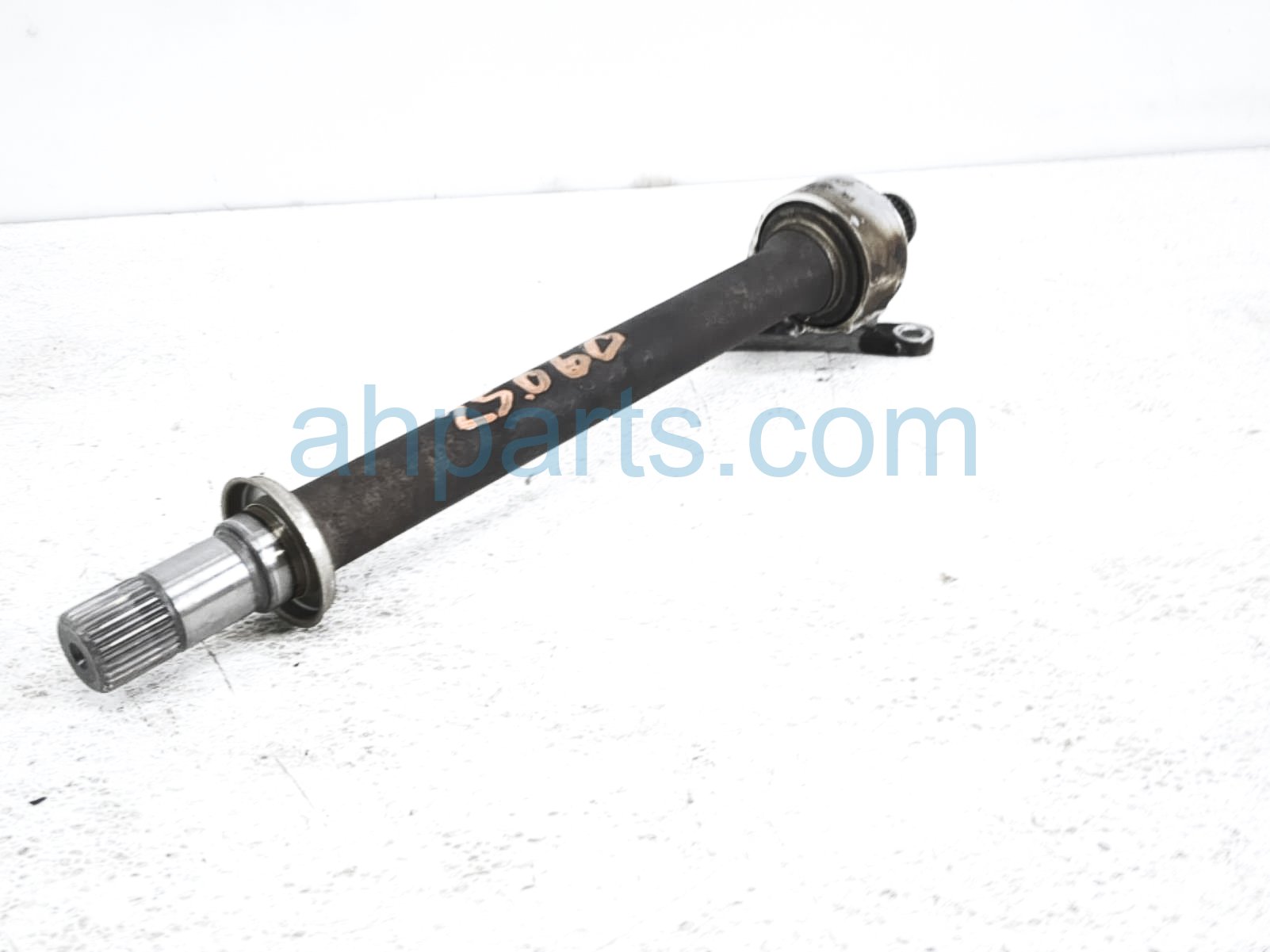 $65 Acura RH INTERMEDIATE JACK SHAFT - AT $65 Acura RH INTERMEDIATE JACK SHAFT - AT