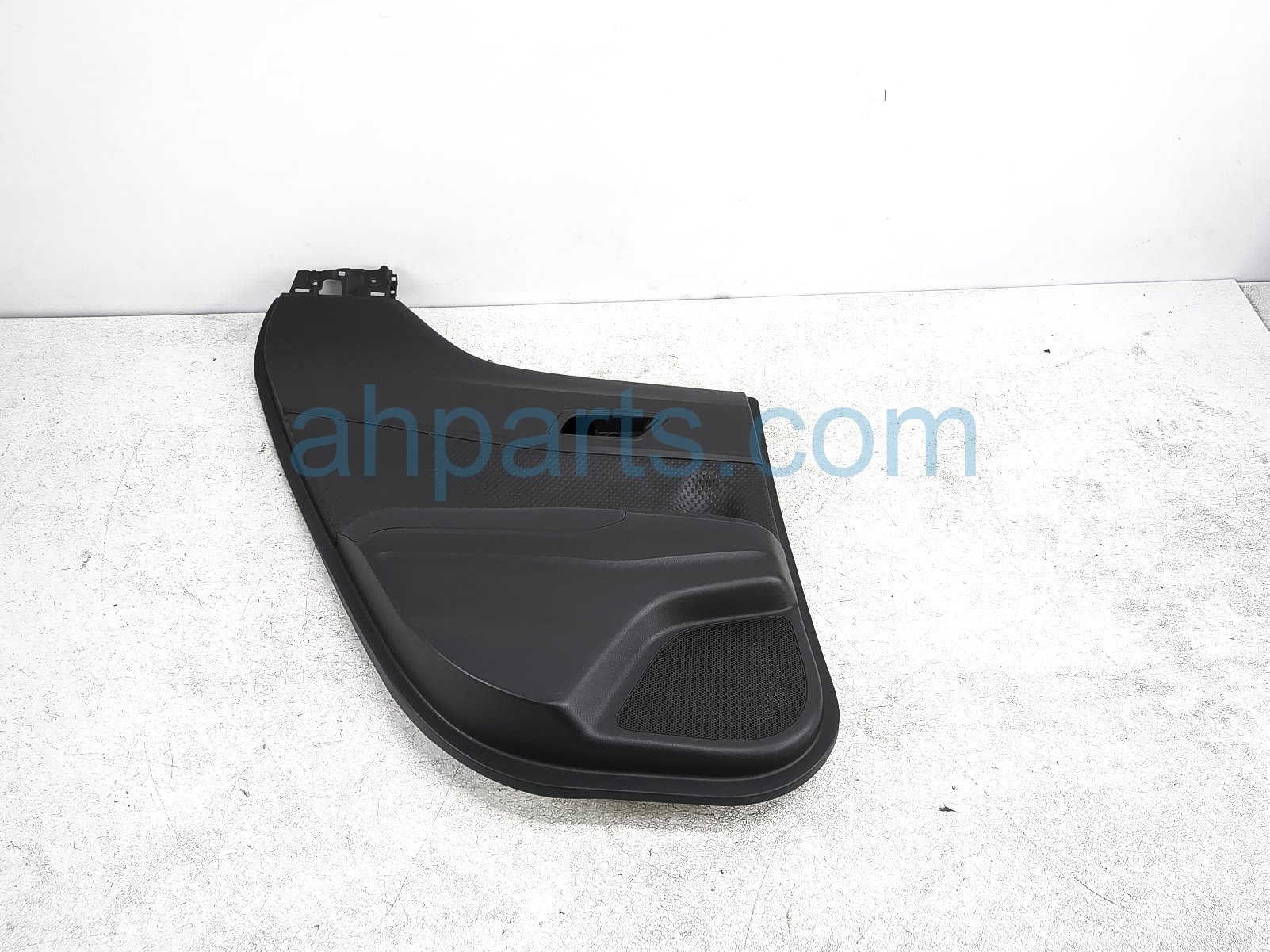 $95 Toyota RR/LH INTERIOR DOOR PANEL - BLK XLE $95 Toyota RR/LH INTERIOR DOOR PANEL - BLK XLE