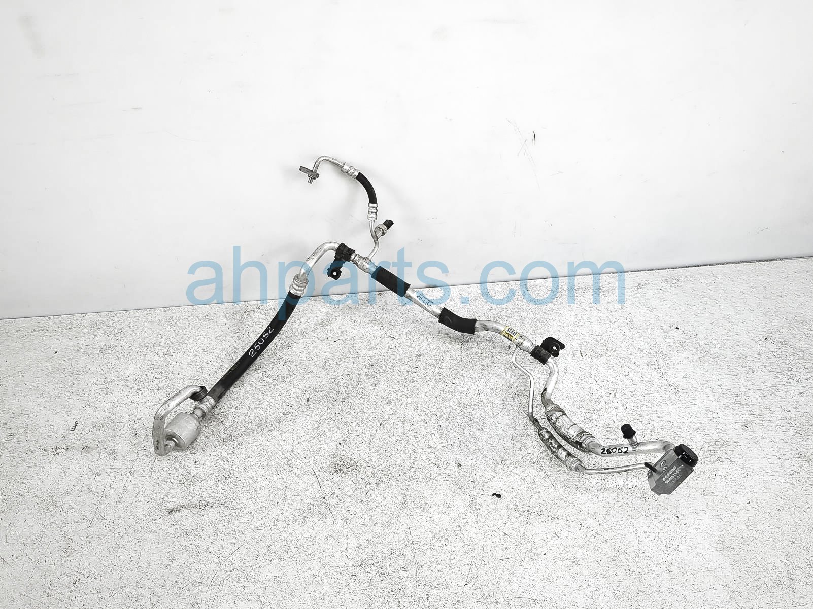$200 Hyundai AC LIQUID SUCTION TUBE - 1.6T A/T $200 Hyundai AC LIQUID SUCTION TUBE - 1.6T A/T