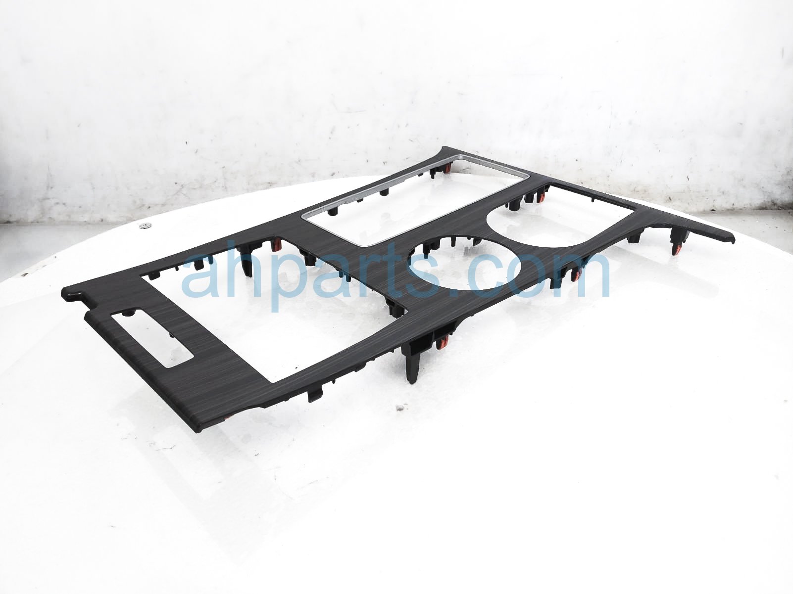 $35 Toyota UPPER CONSOLE SURROUND TRIM BEZEL $35 Toyota UPPER CONSOLE SURROUND TRIM BEZEL