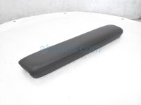 $40 Toyota RH SIDE CONSOLE ARMREST PAD - GREY $40 Toyota RH SIDE CONSOLE ARMREST PAD - GREY
