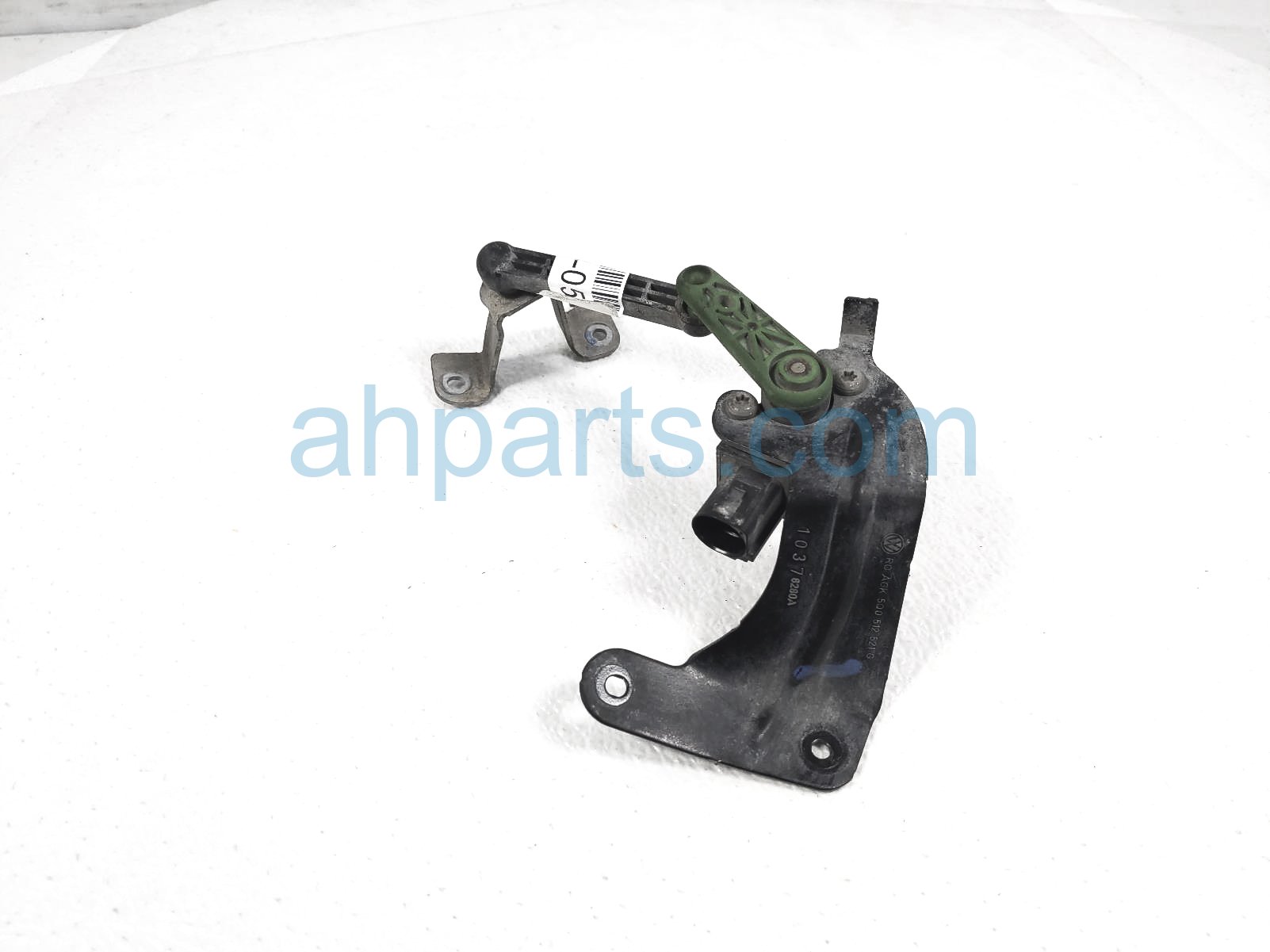 $99 Audi RR/LH HEADLAMP HEIGHT LEVEL SENSOR $99 Audi RR/LH HEADLAMP HEIGHT LEVEL SENSOR