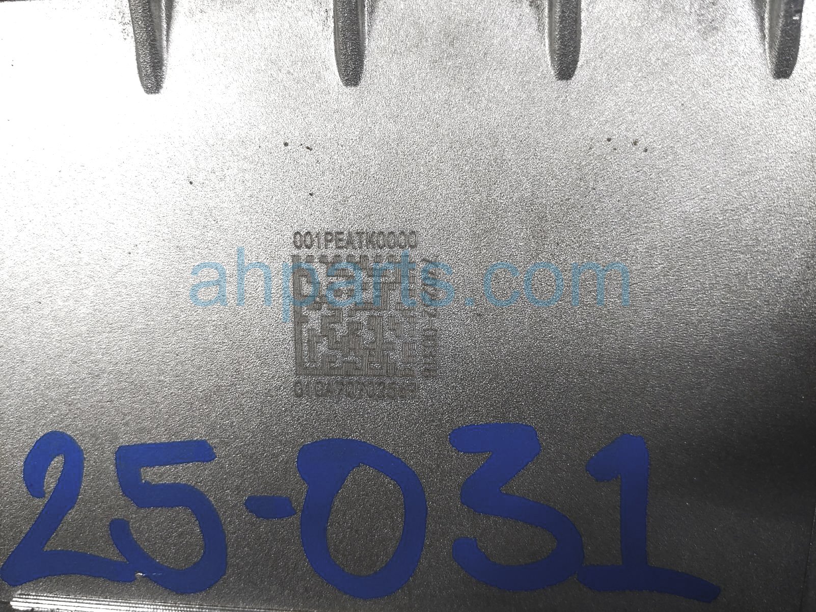 Sold 2023 Tesla Model 3 16v Lithium Ion Low Voltage Battery 