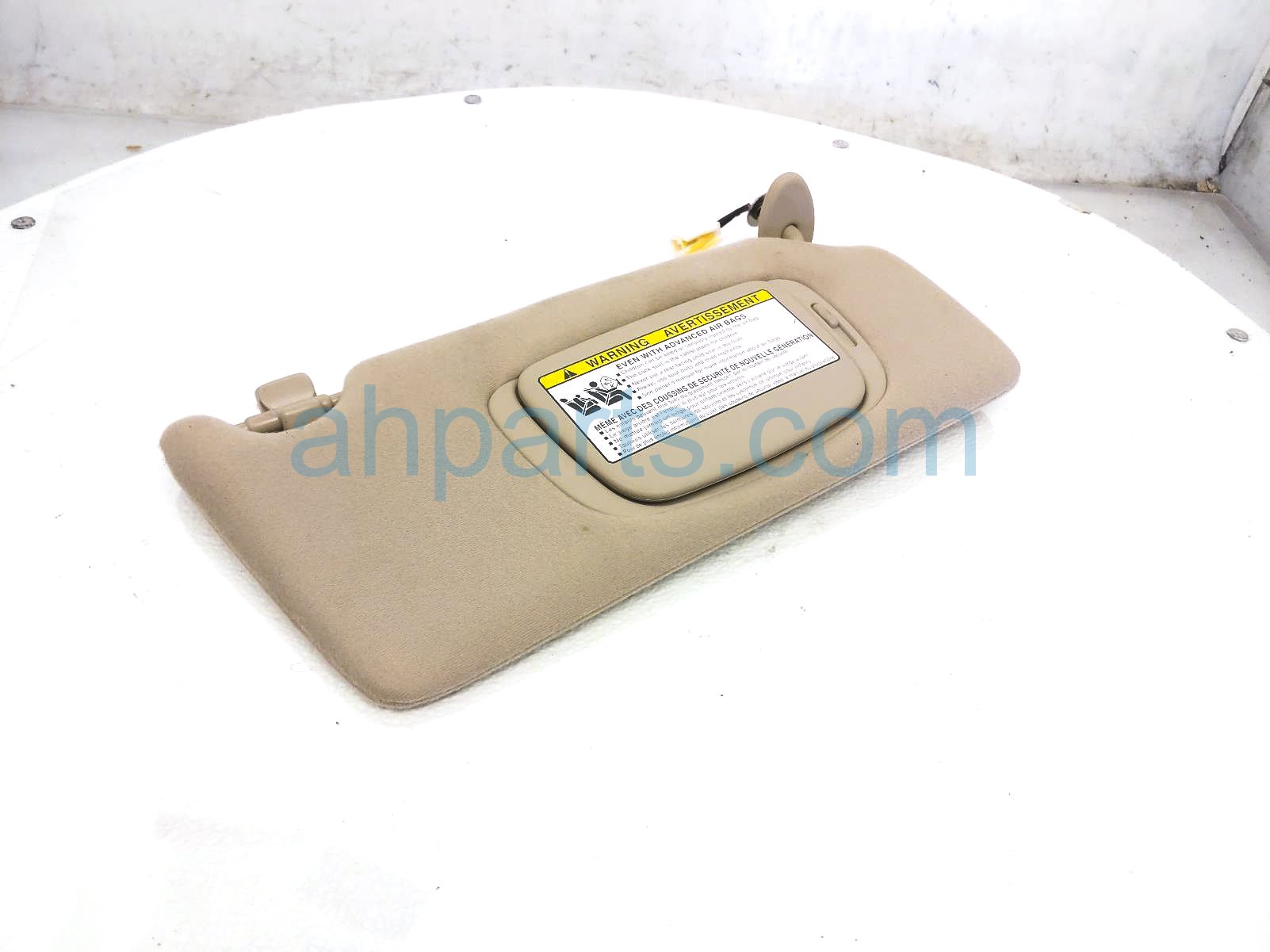 $25 Lexus RH SUN VISOR - BEIGE $25 Lexus RH SUN VISOR - BEIGE