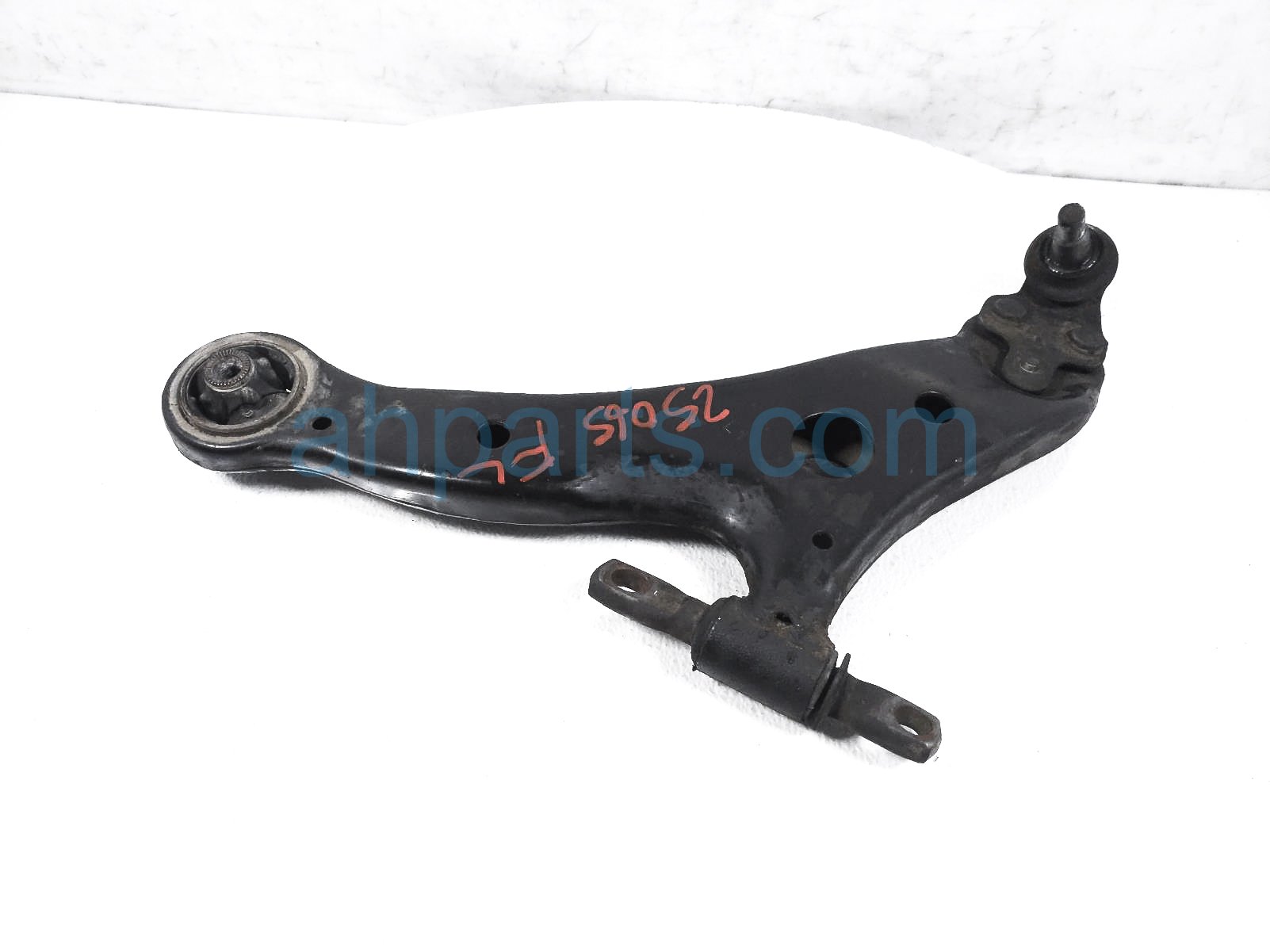 $65 Lexus FR/LH LOWER CONTROL ARM $65 Lexus FR/LH LOWER CONTROL ARM