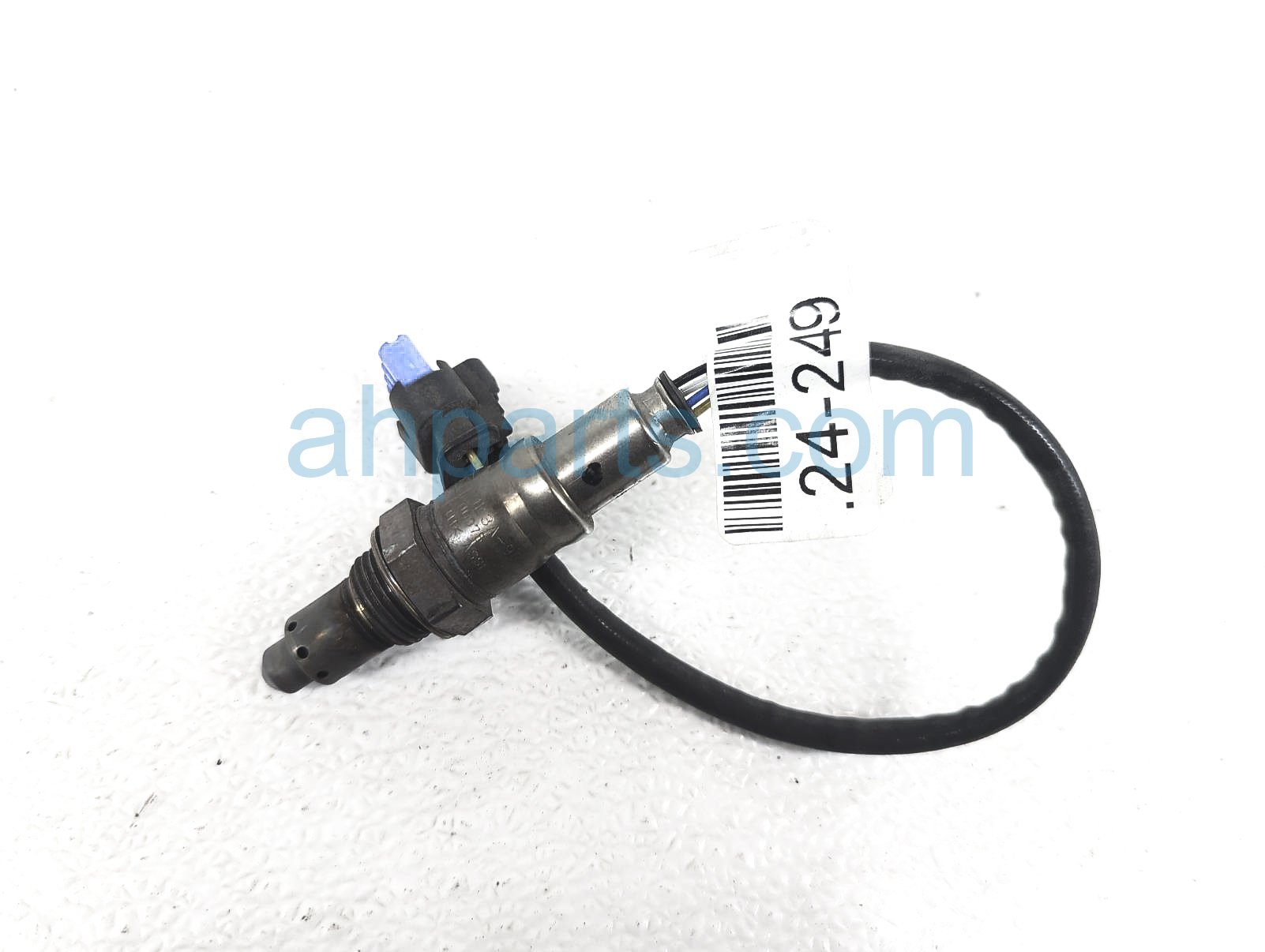 $45 Ford REAR LOWER OXYGEN SENSOR - 3.3L $45 Ford REAR LOWER OXYGEN SENSOR - 3.3L