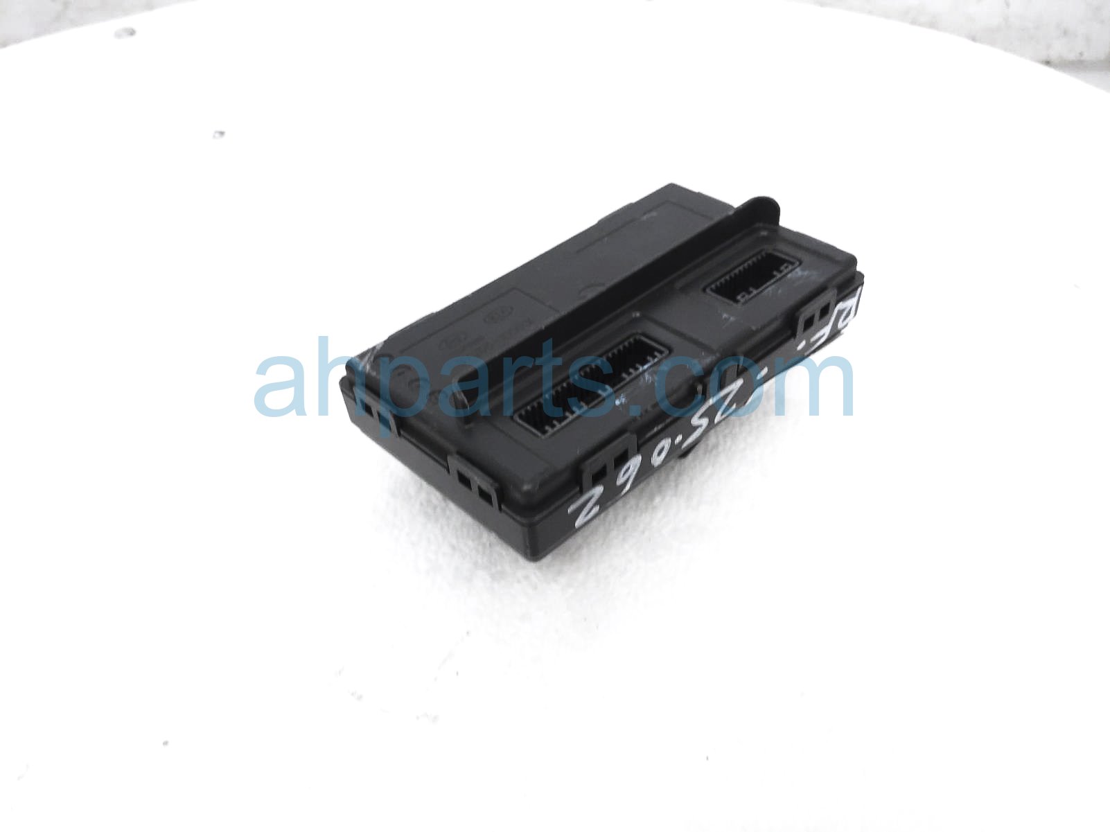 $65 Hyundai HVAC HEATER / AC CONTROL MODULE $65 Hyundai HVAC HEATER / AC CONTROL MODULE