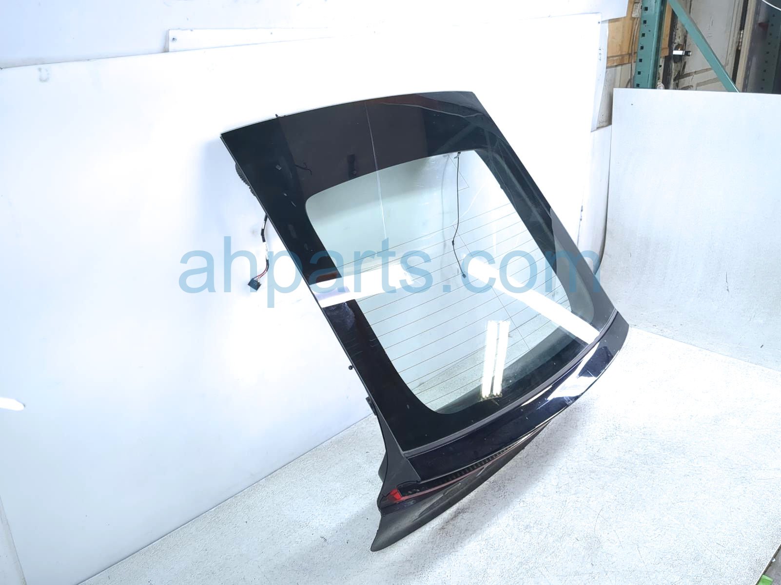 $2250 Toyota LIFT GATE / TAIL GATE - BLACK $2250 Toyota LIFT GATE / TAIL GATE - BLACK