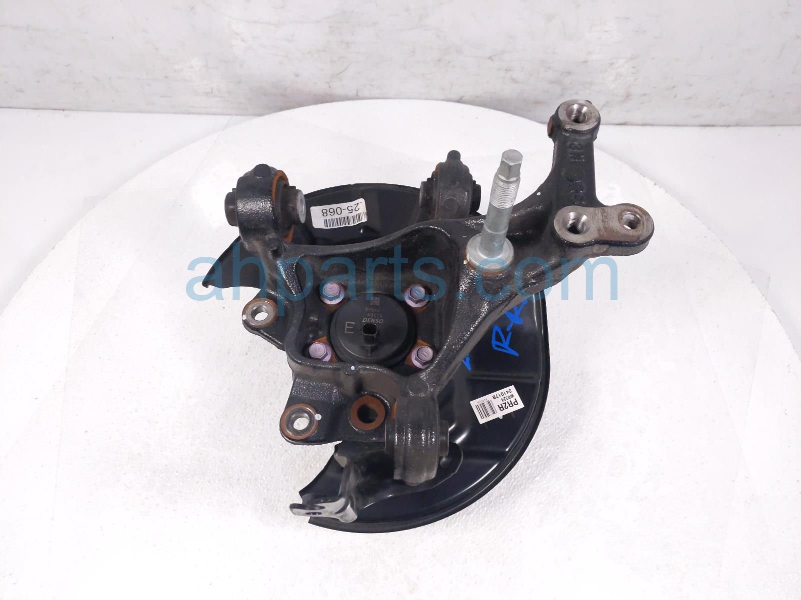 Sold 2024 Toyota Prius Axle Stub Rear Passenger Spindle Knuckle