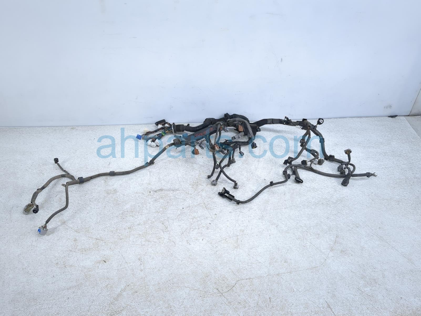 $299 Lexus MAIN ENGINE WIRE HARNESS - 3.0L AT * $299 Lexus MAIN ENGINE WIRE HARNESS - 3.0L AT *