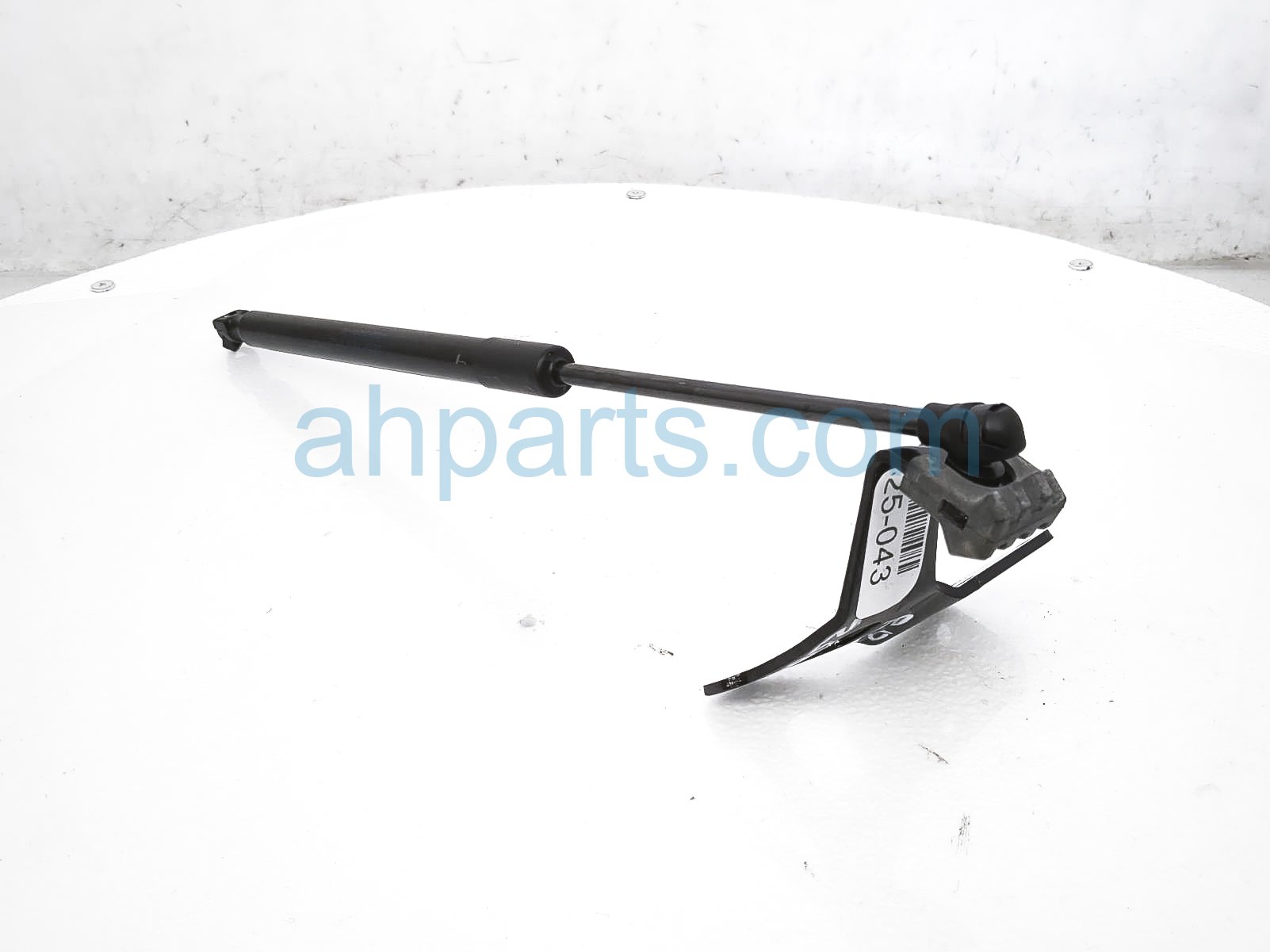 Sold 2022 Ford Bronco Rear Passenger Back Glass Lift Cylinder M2DZ