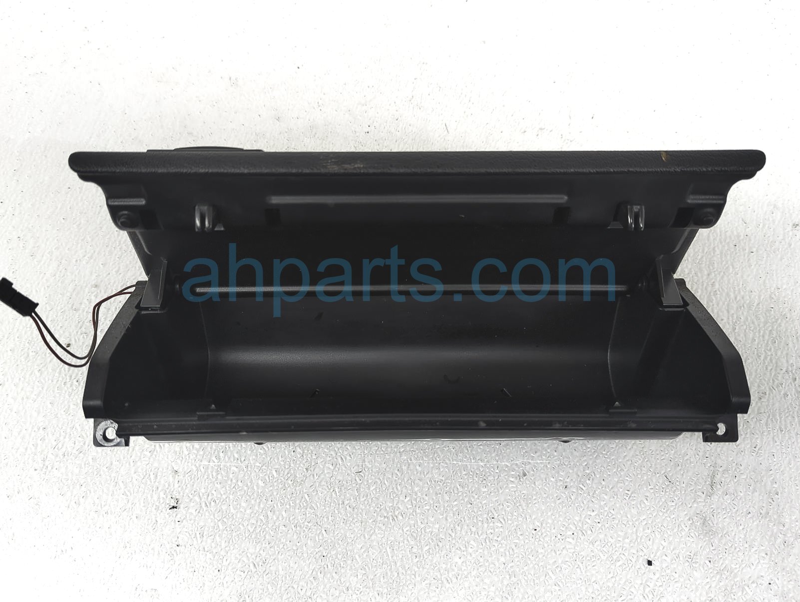 t.h Sold 2010 BMW Z4 Center Dash Compartment Box - Blk* 51-45-9