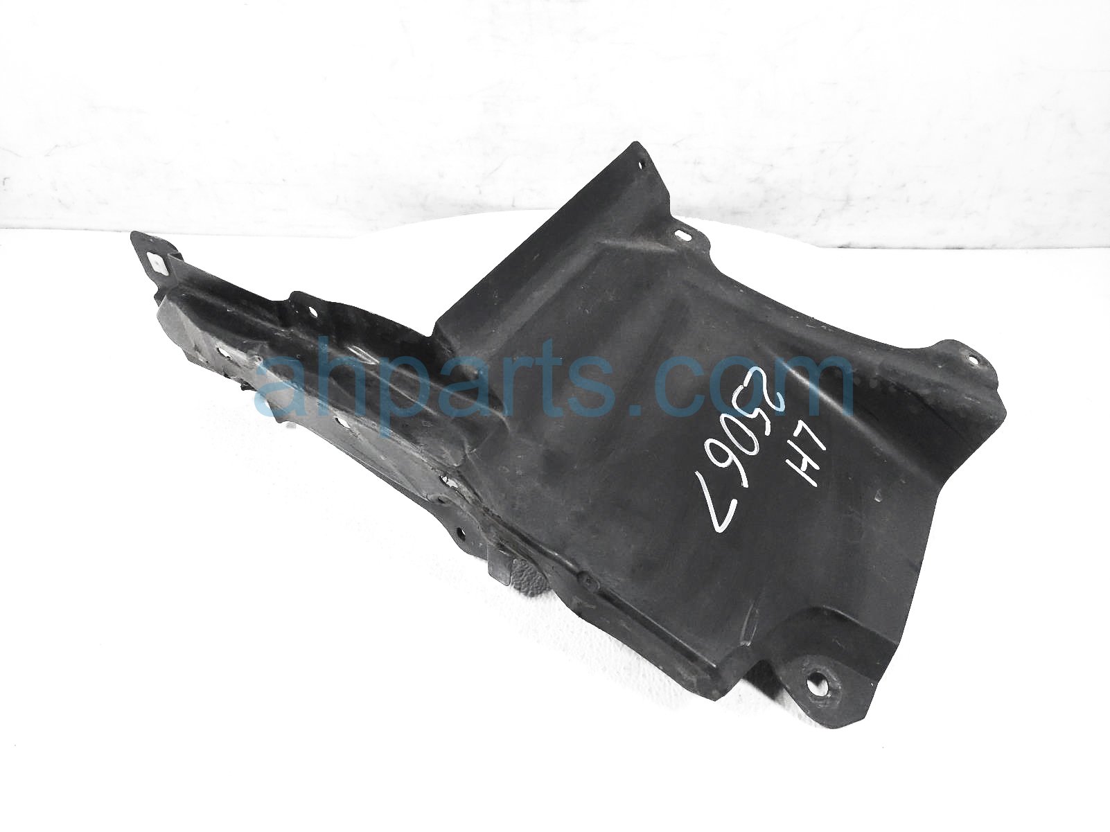 $25 Toyota LH RADIATOR SIDE SIGHT SHIELD * $25 Toyota LH RADIATOR SIDE SIGHT SHIELD *