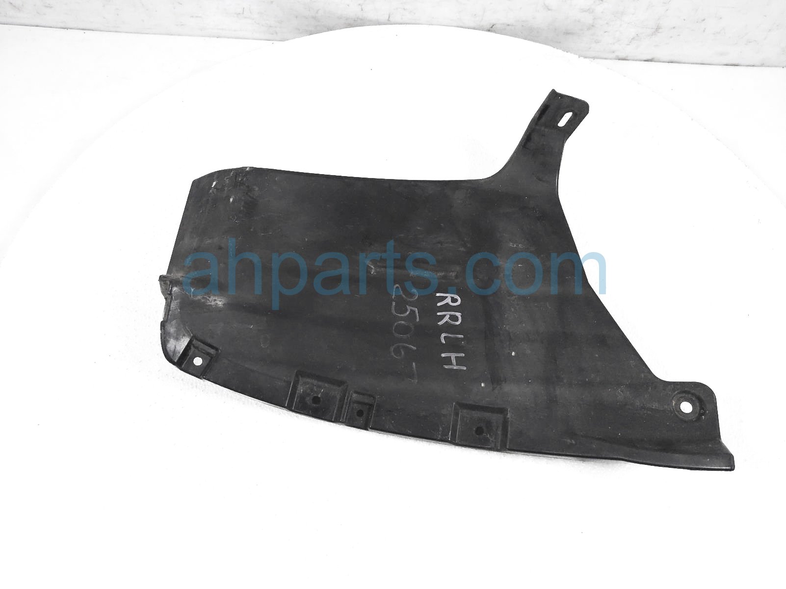 Sold 2024 Toyota Prius Rear Driver Inner Bumper Seal - Xle 52592-47100
