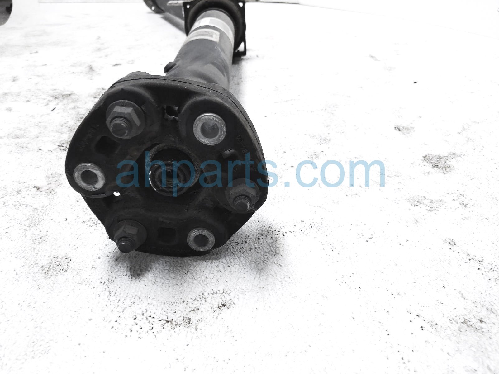 Sold 2019 Ford Mustang Rear Propeller Shaft - 5.0l Mt JR33-4K145-HC,