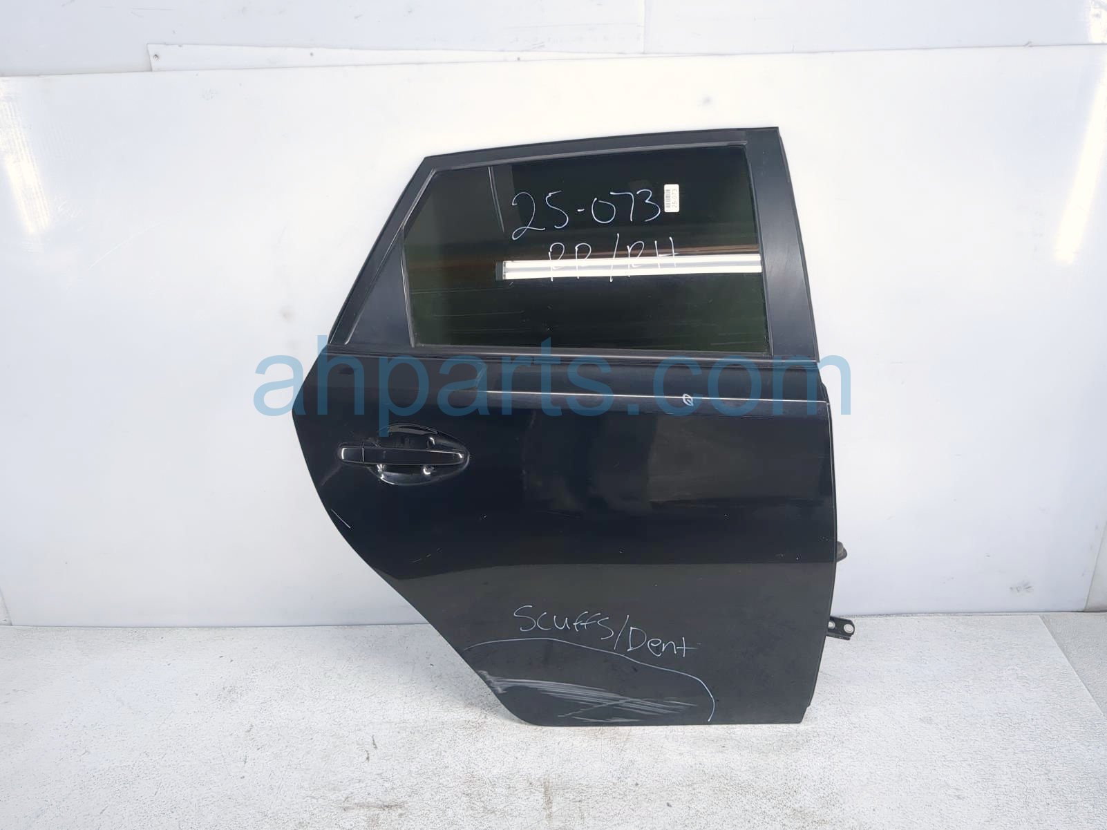 $299 Toyota RR/RH DOOR - BLACK - NO INSIDE TRIM* $299 Toyota RR/RH DOOR - BLACK - NO INSIDE TRIM*