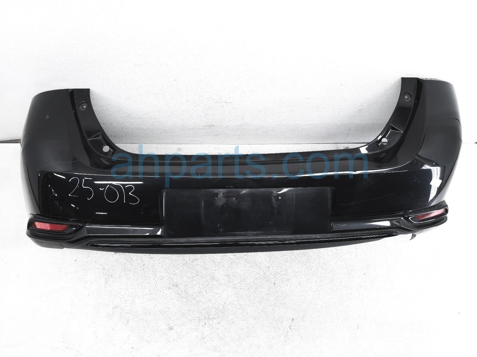 Sold 2018 Toyota Corolla Im Rear Bumper Cover - Black * 52159-12950
