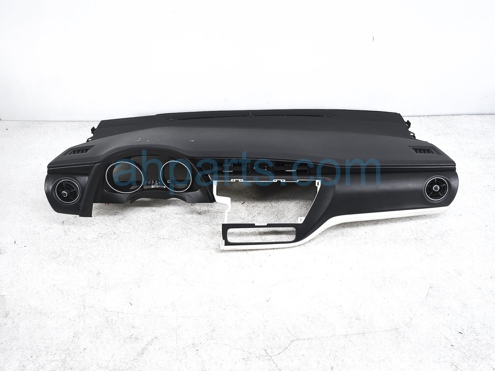 $499 Toyota DASHBOARD W/ AIRBAG - BLACK * $499 Toyota DASHBOARD W/ AIRBAG - BLACK *