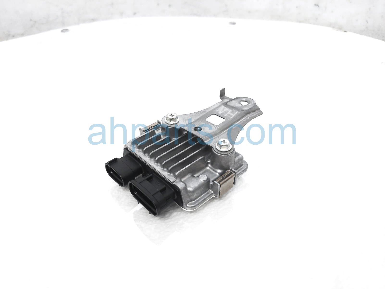 $80 Toyota FUEL PUMP CONTROL MODULE - 2.0L AWD $80 Toyota FUEL PUMP CONTROL MODULE - 2.0L AWD