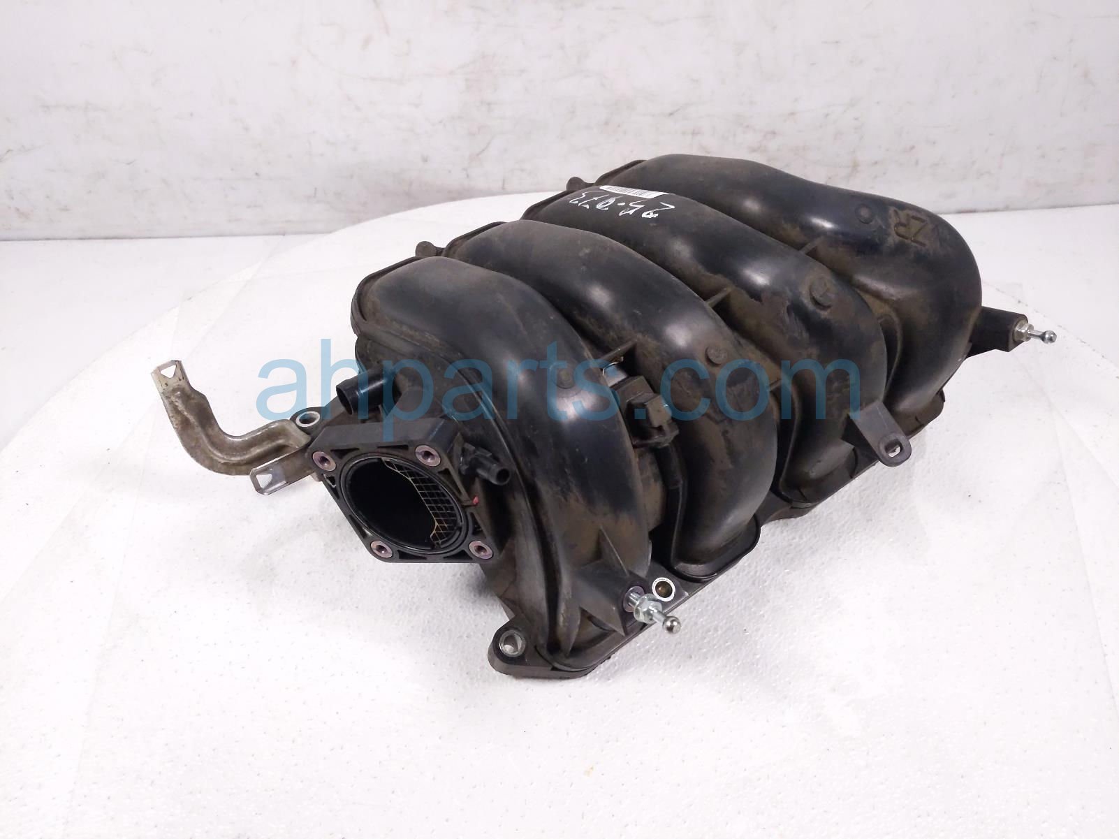 $195 Toyota INTAKE MANIFOLD $195 Toyota INTAKE MANIFOLD