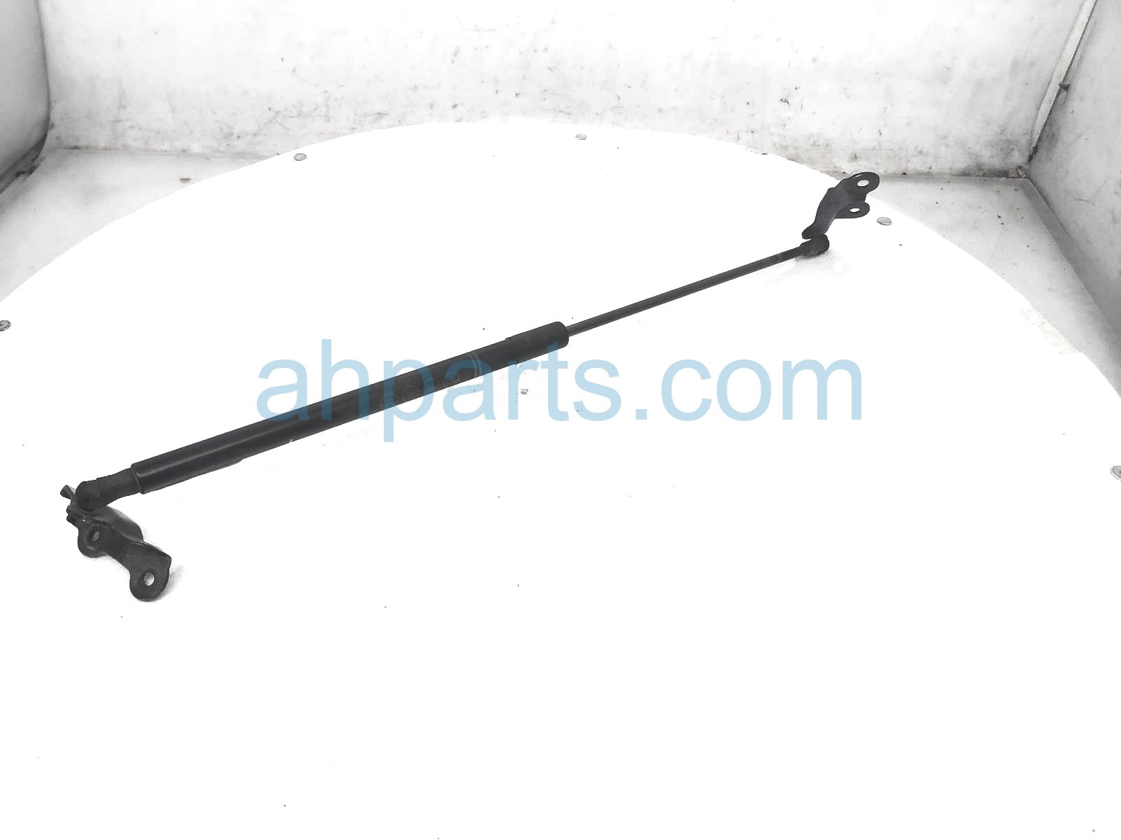 $20 Toyota LH TAILGATE SHOCK / LIFT CYLINDER $20 Toyota LH TAILGATE SHOCK / LIFT CYLINDER