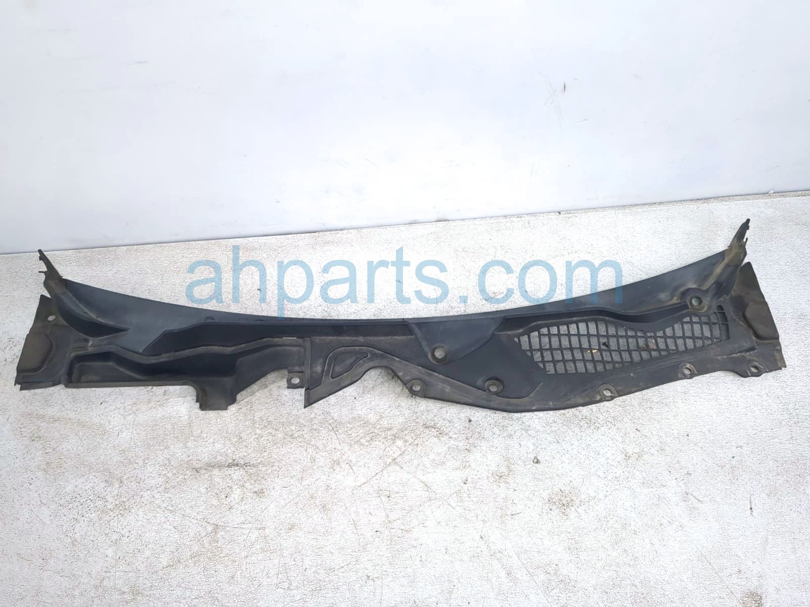 $75 Ford WINDSHIELD COWL VENT PANEL $75 Ford WINDSHIELD COWL VENT PANEL