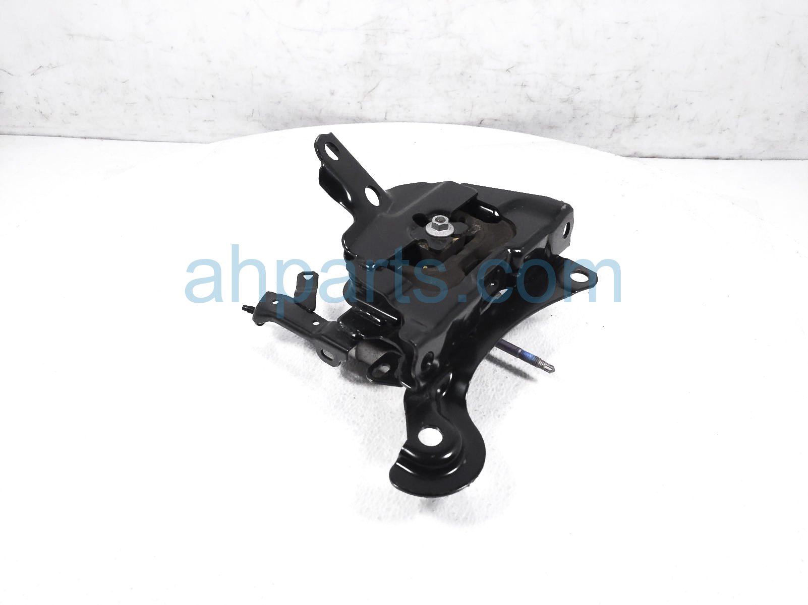 $99 Toyota LH SIDE ENGINE MOUNT - 2.0L AWD $99 Toyota LH SIDE ENGINE MOUNT - 2.0L AWD