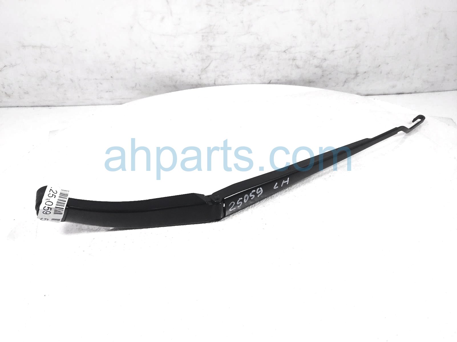 $49 Toyota LH SIDE WINDSHIELD WIPER ARM