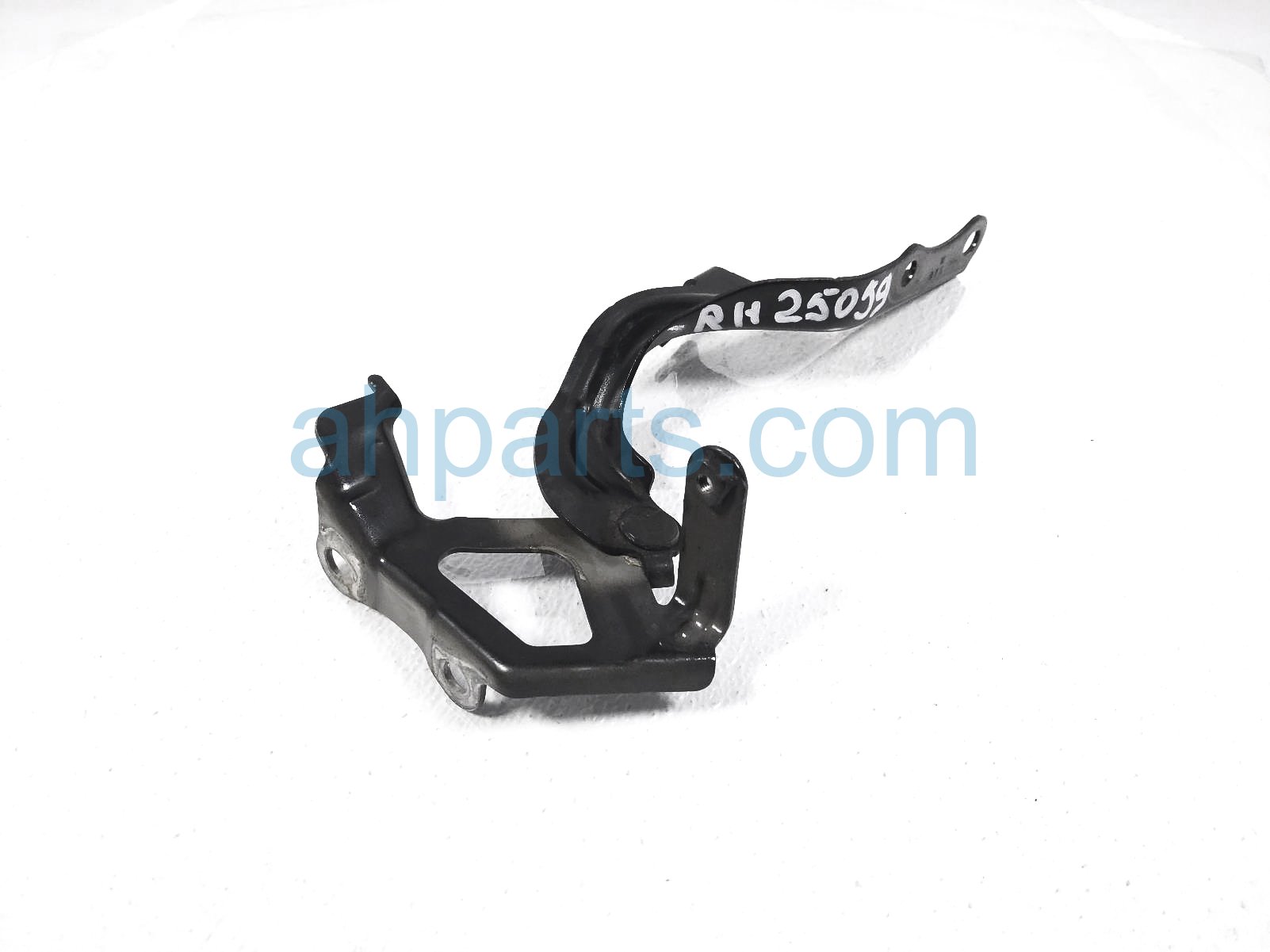 $25 Toyota FR/RH HOOD HINGE - BLACK $25 Toyota FR/RH HOOD HINGE - BLACK