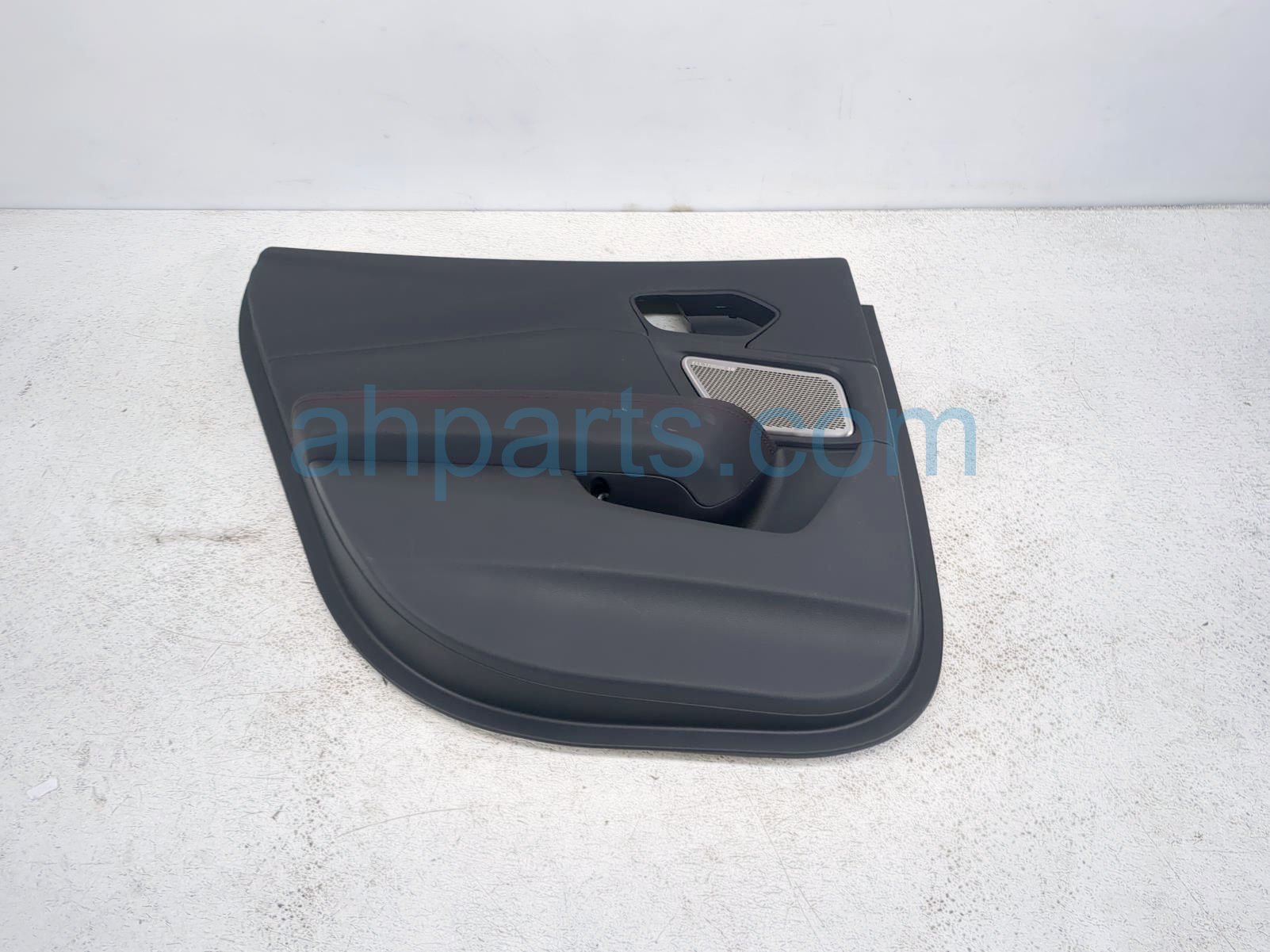 $175 Acura RR/LH INTERIOR DOOR PANEL - BLK/RED $175 Acura RR/LH INTERIOR DOOR PANEL - BLK/RED