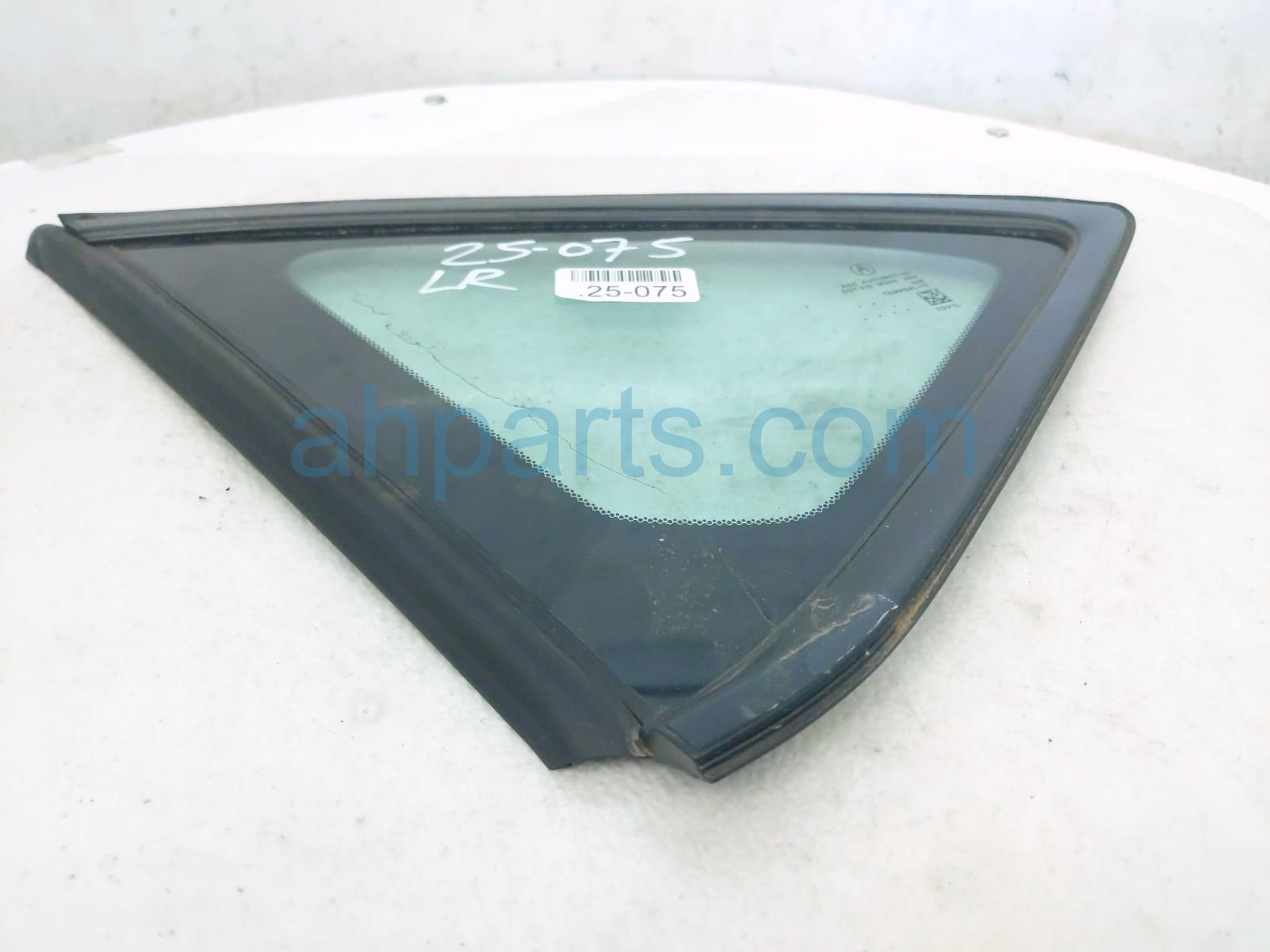 $70 Acura LH QUARTER WINDOW GLASS $70 Acura LH QUARTER WINDOW GLASS