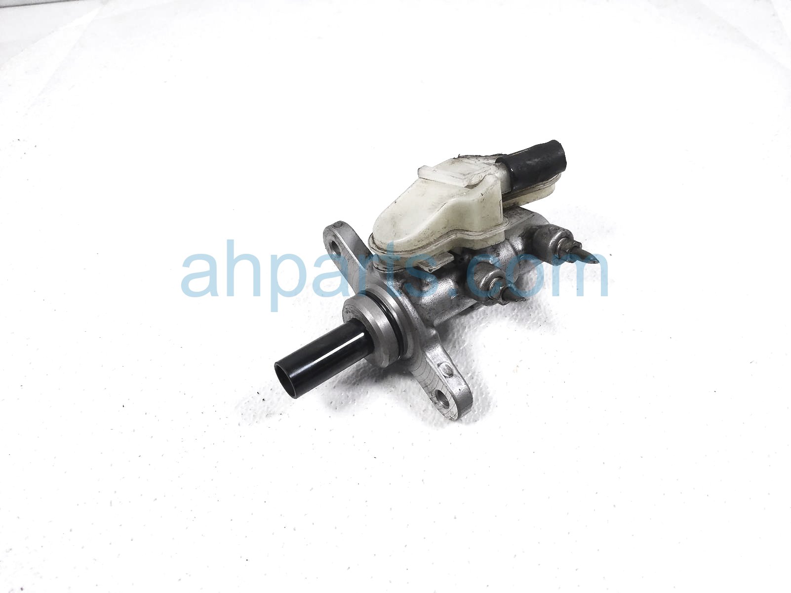 $40 Acura BRAKE MASTER CYLINDER W/RESERVOIR $40 Acura BRAKE MASTER CYLINDER W/RESERVOIR