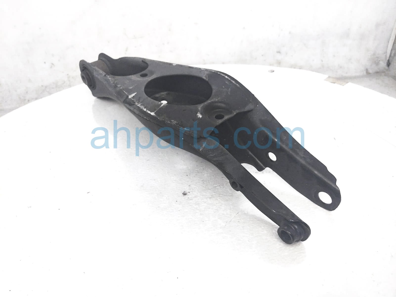 $50 Acura RR/RH SPRING SEAT CONTROL ARM $50 Acura RR/RH SPRING SEAT CONTROL ARM