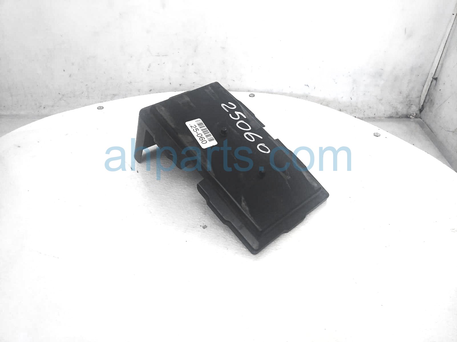 $20 Acura BATTERY BOX BOTTOM TRAY $20 Acura BATTERY BOX BOTTOM TRAY