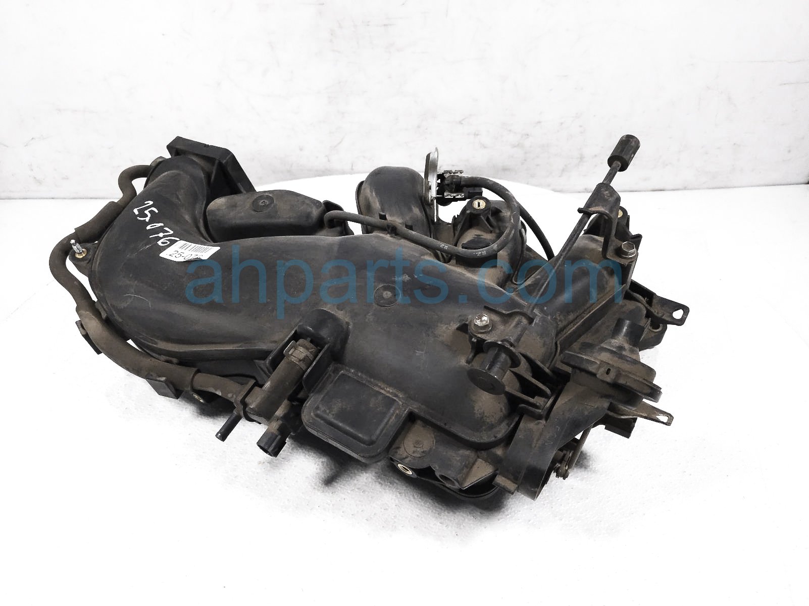 $149 Toyota UPPER INTAKE MANIFOLD - 4.0L $149 Toyota UPPER INTAKE MANIFOLD - 4.0L