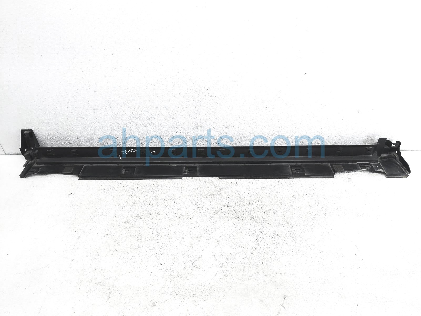 Sold 2023 Mazda Cx-50 Molding Trim Driver Rocker Panel / Side