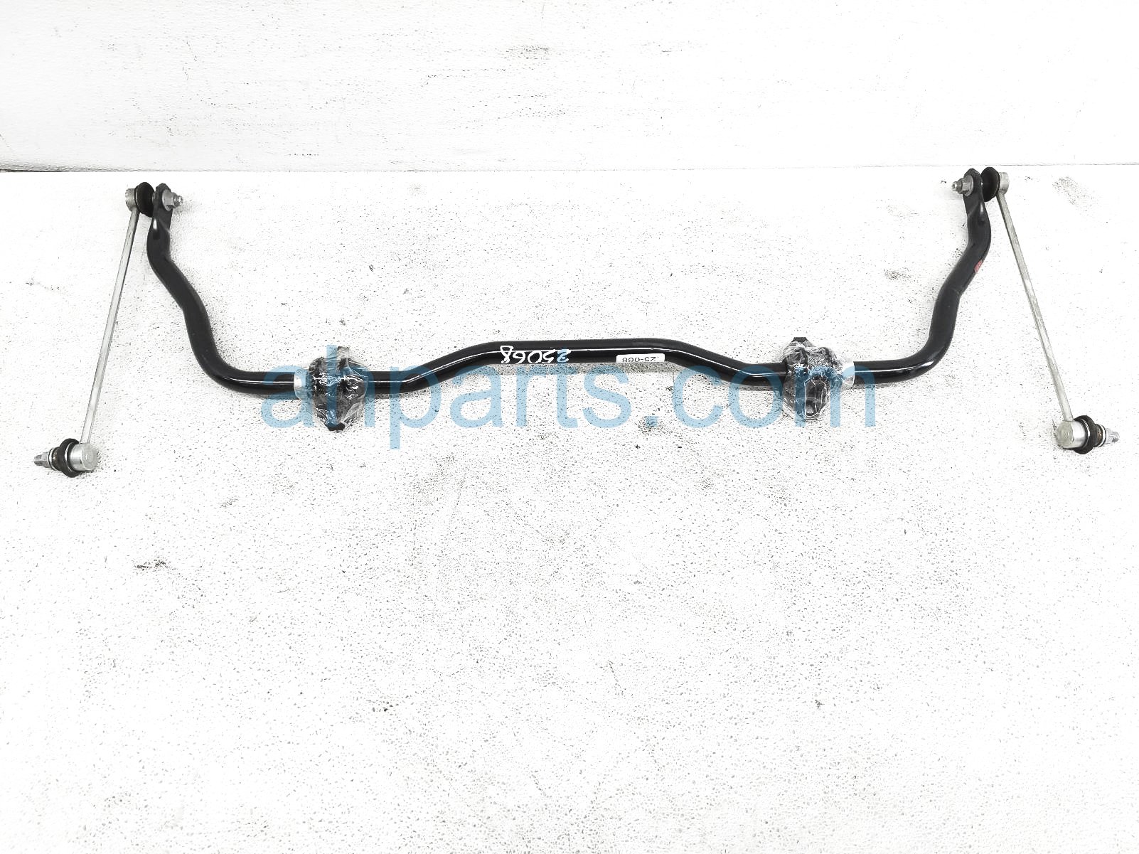 $125 Toyota FRONT SWAY BAR W/ LINKS - FWD $125 Toyota FRONT SWAY BAR W/ LINKS - FWD