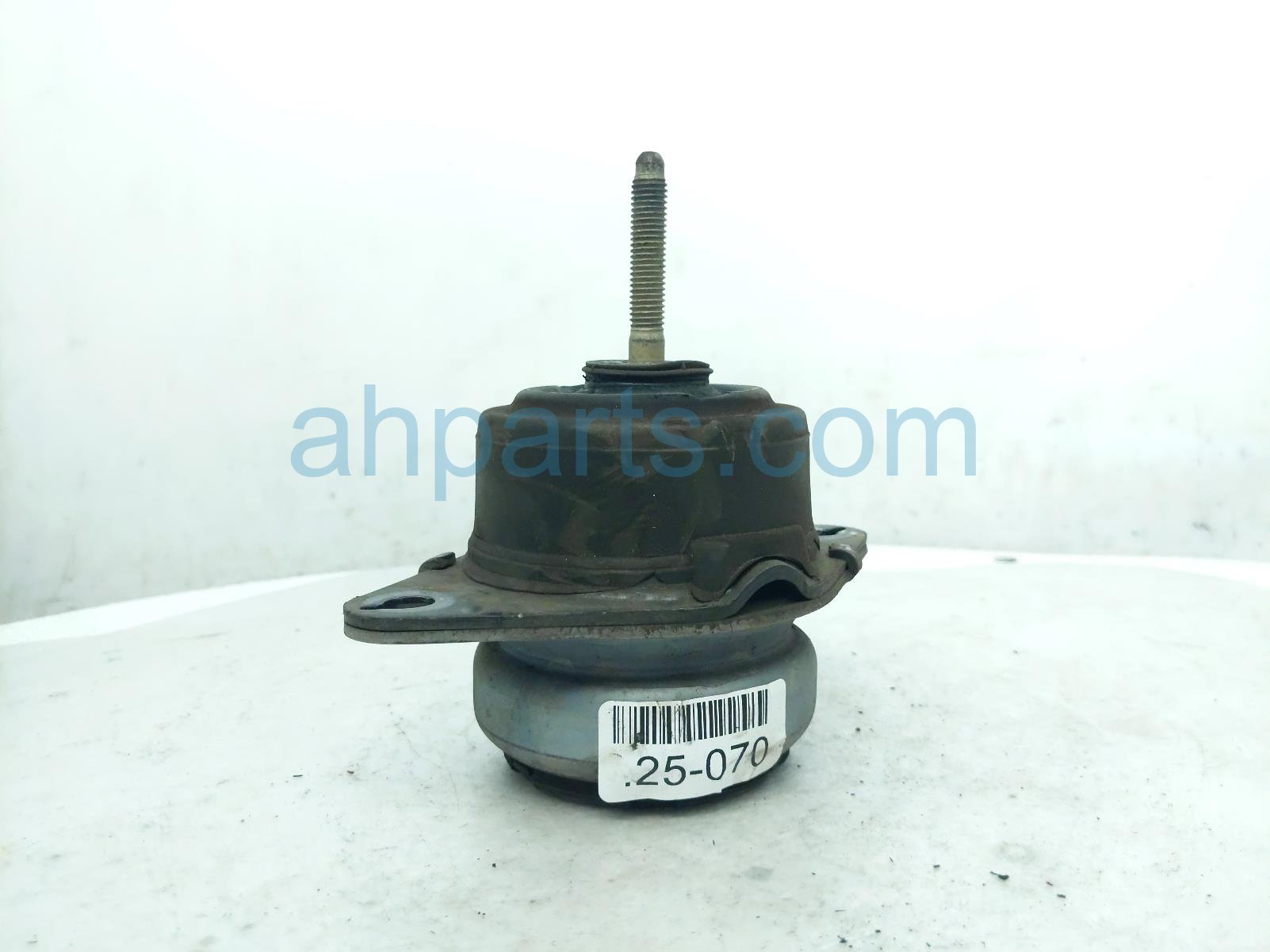 $23 Ford LH ENGINE MOUNT - 5.0L M.T $23 Ford LH ENGINE MOUNT - 5.0L M.T