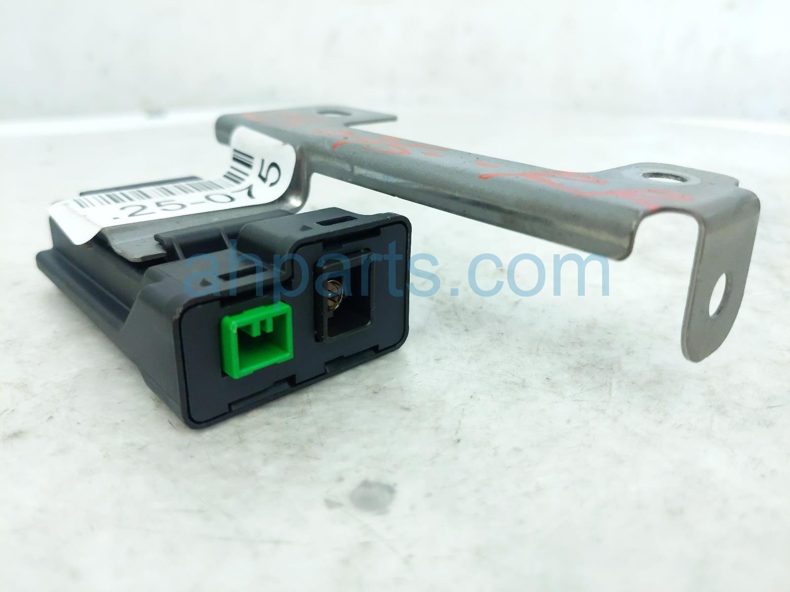 Sold 2023 Acura TLX Remote Start Control Unit 38370 TZ3 A01 Replacement Sold 2023 Acura TLX Remote Start Control Unit 38370 TZ3 A01 Replacement