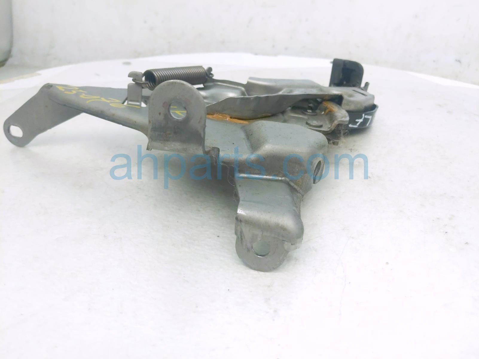 $95 Toyota PARKING BRAKE PEDAL ASSY - 4.0L 4X2 $95 Toyota PARKING BRAKE PEDAL ASSY - 4.0L 4X2