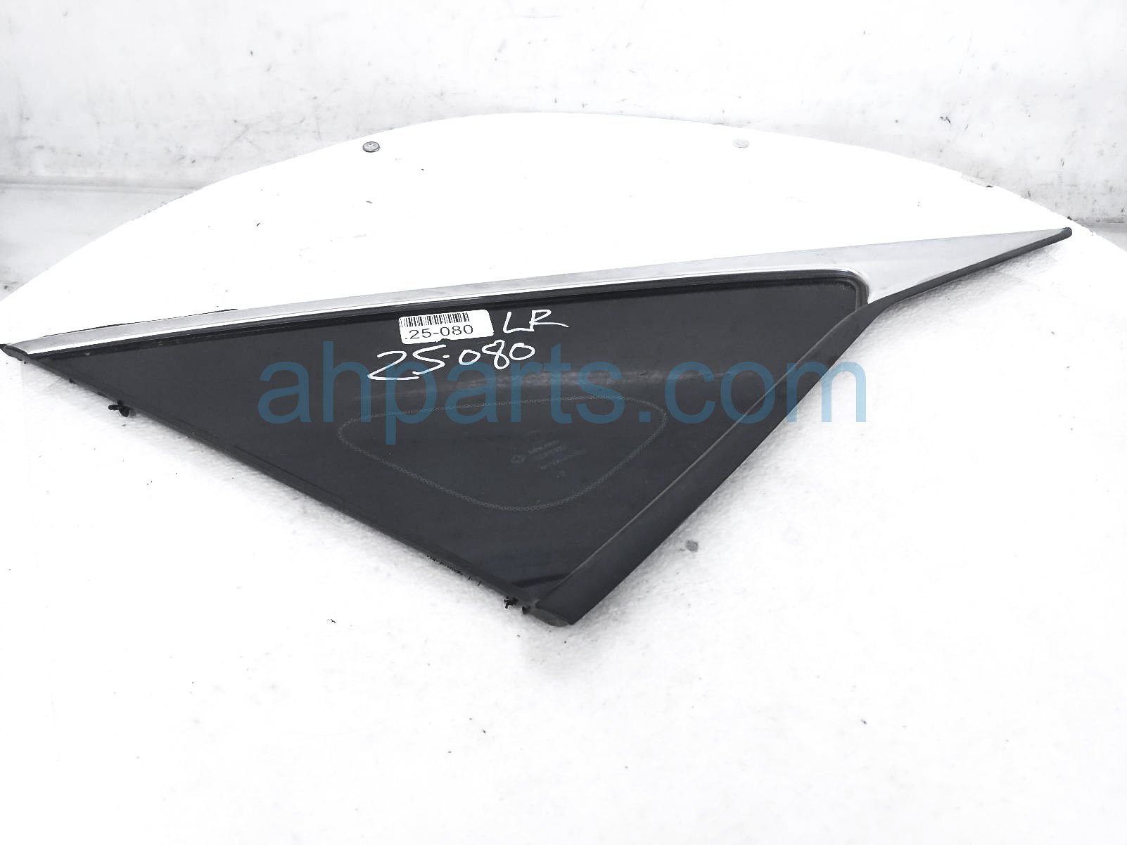 $95 Honda LH QUARTER WINDOW GLASS $95 Honda LH QUARTER WINDOW GLASS