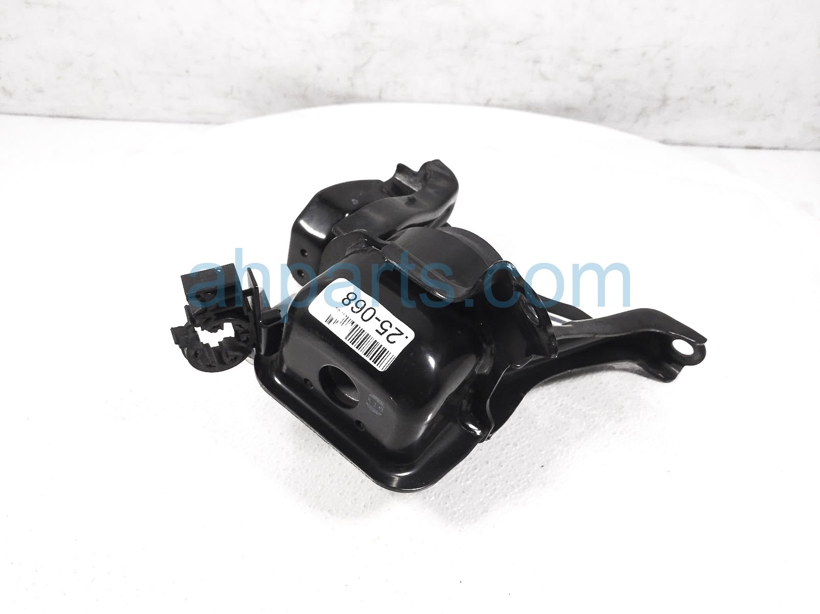 $125 Toyota RH ENGINE INSULATOR MOUNT - FWD 2.0L $125 Toyota RH ENGINE INSULATOR MOUNT - FWD 2.0L